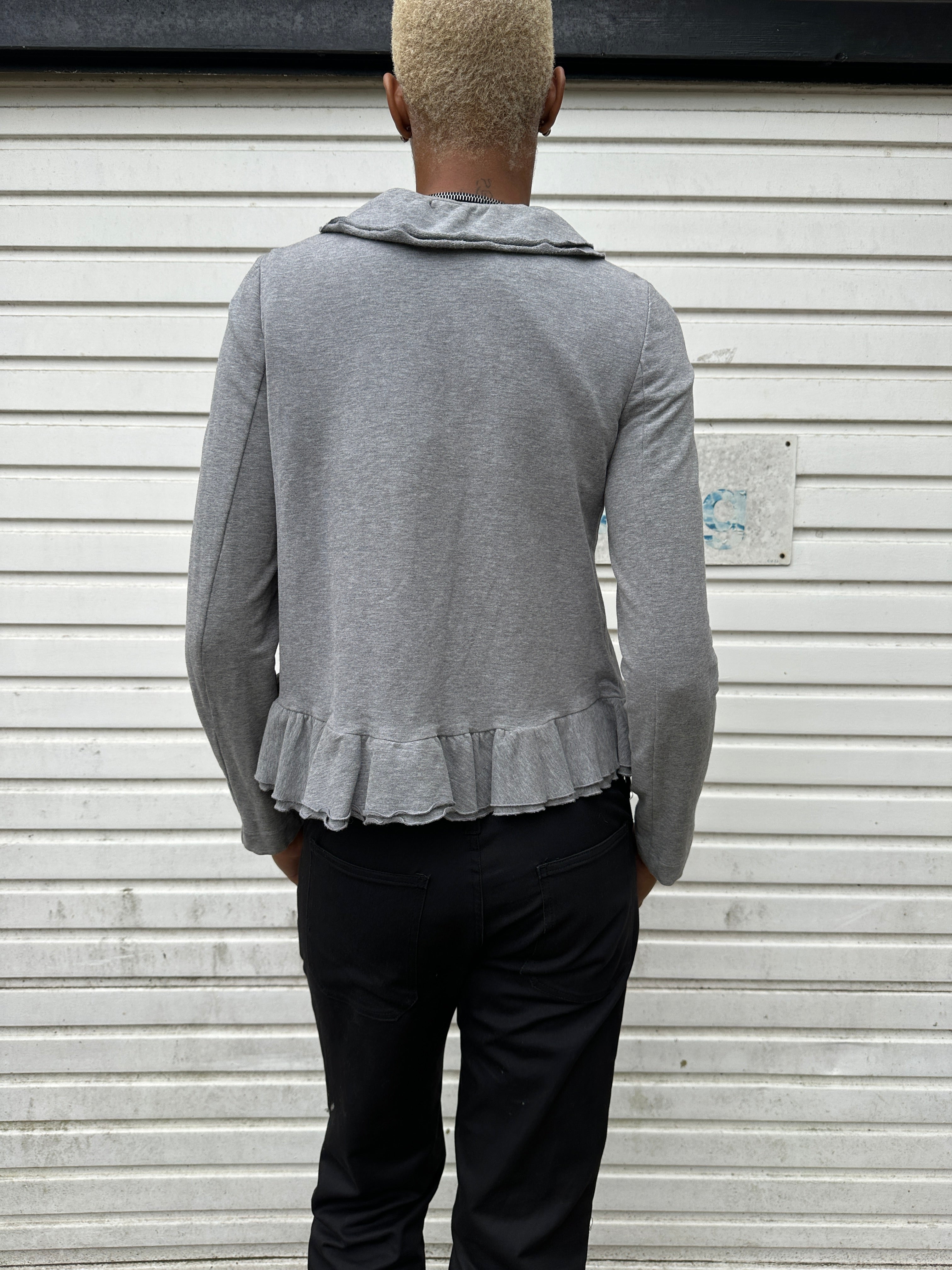 Vintage Grey Jersey Ruffle Button Longsleeve Top (M)