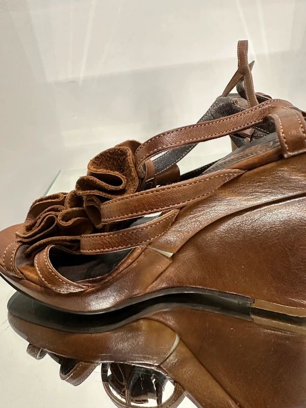Vintage 2000s Strappy Leather Wedge Heels (UK 6 EU 38 US 8)