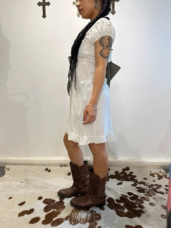 Vintage Cotton Milkmaid Mini Dress with Capped Sleeves and Tie Back Pockets