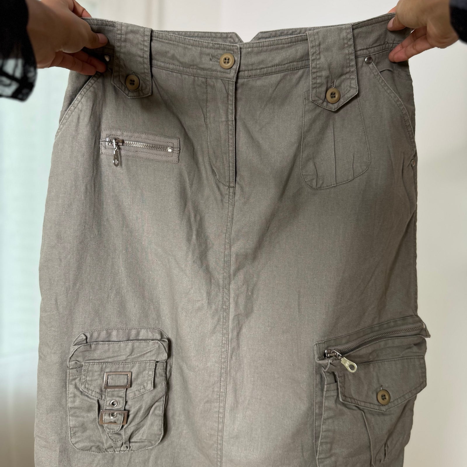 Italian vintage Y2K sage grey linen & cotton cargo maxi skirt with utility pockets & low-rise waist