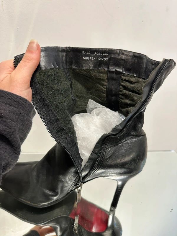 Vintage Y2K 2000s Black Pointed Toe Ruched Ankle Boots (US 7 UK 5 EU 38)