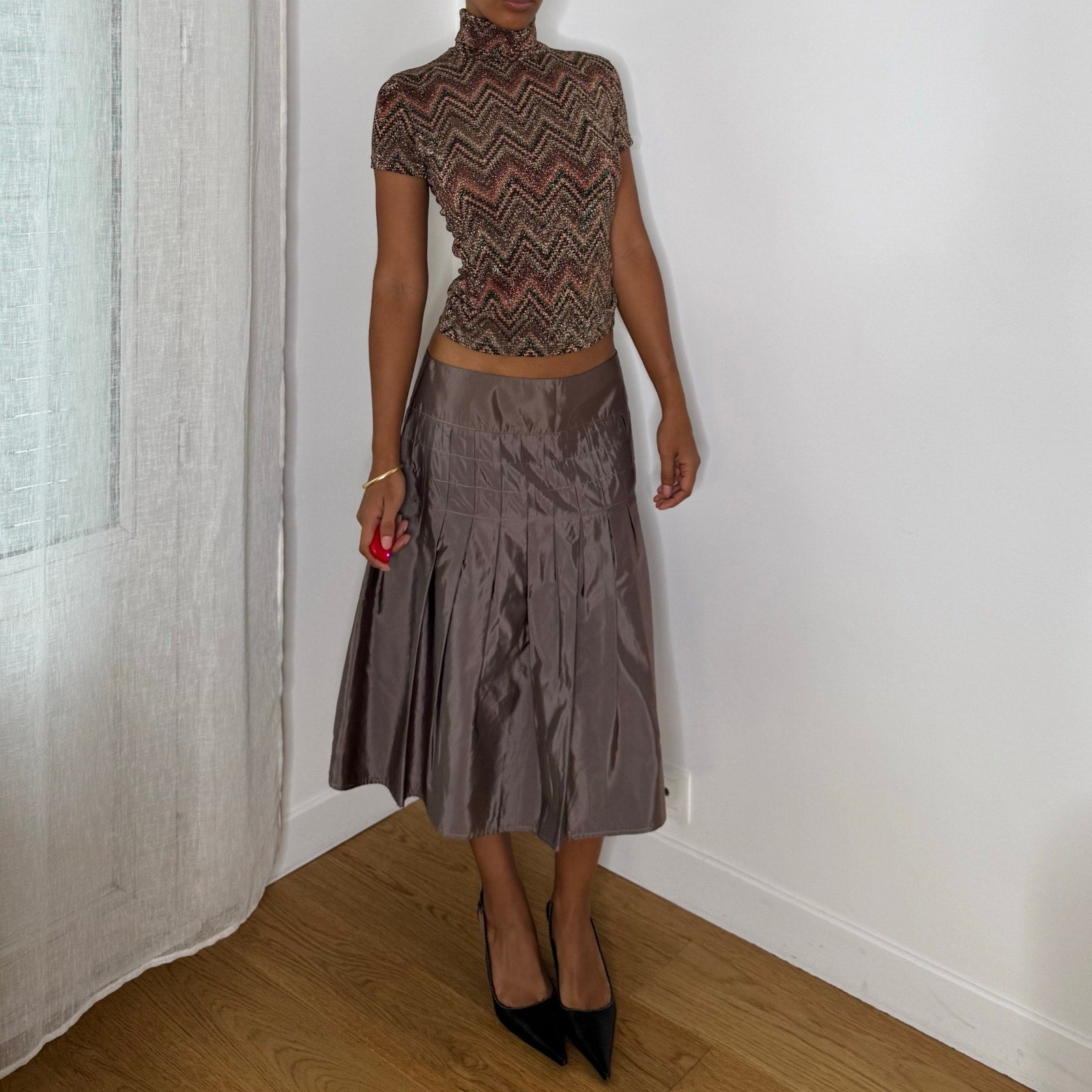 Italian Vintage Brown Copper Metallic Chevron Zigzag Knit Short Sleeve Turtleneck Top