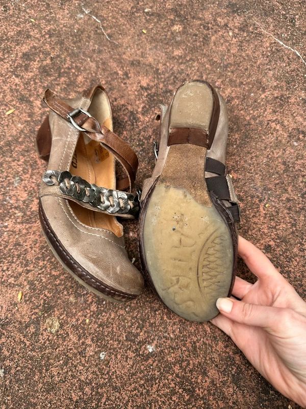 Vintage Boho Buckle Leather Ballet Pumps by AS.98 (US 6)