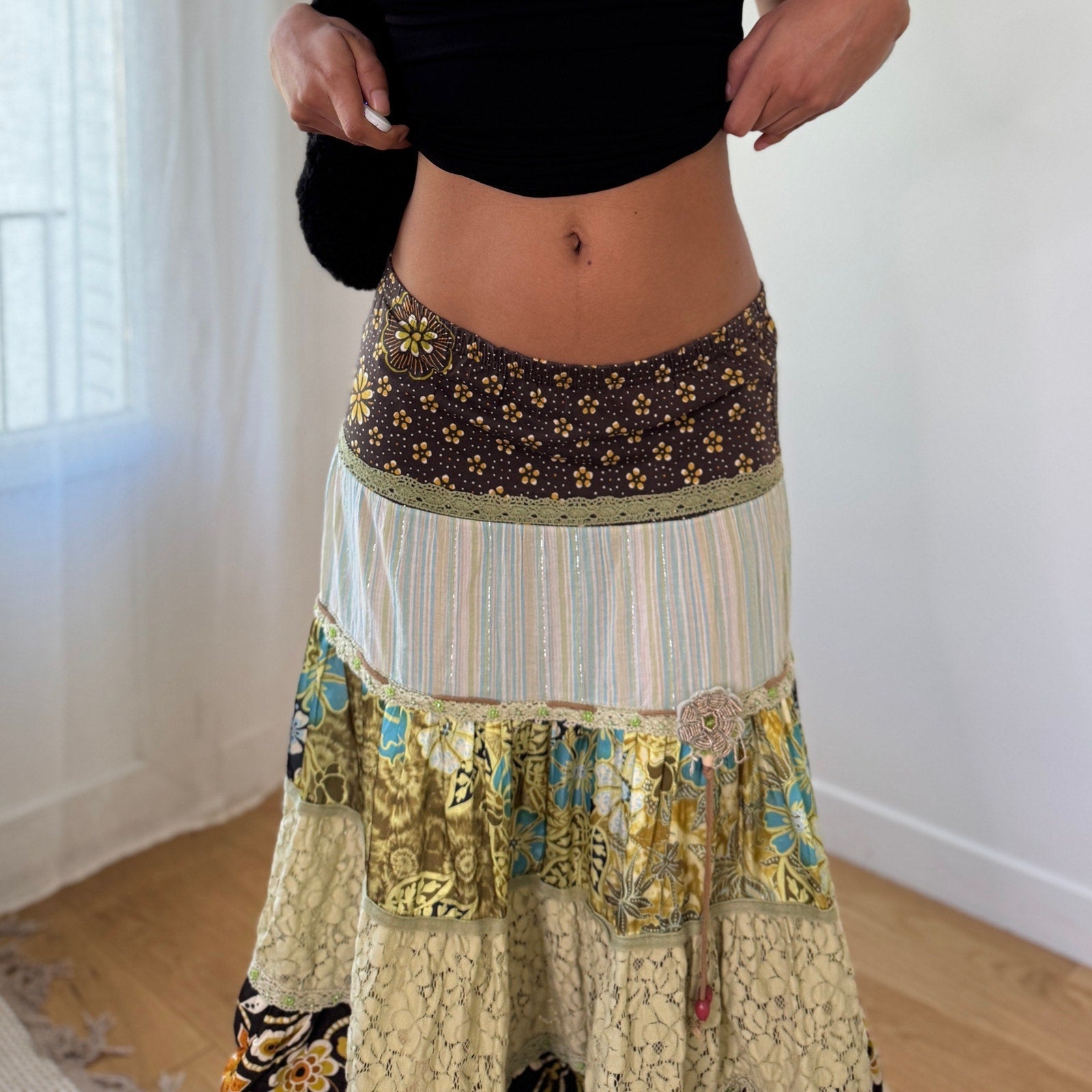 Vintage French Patchwork Tiered Maxi Skirt (S) ⠀