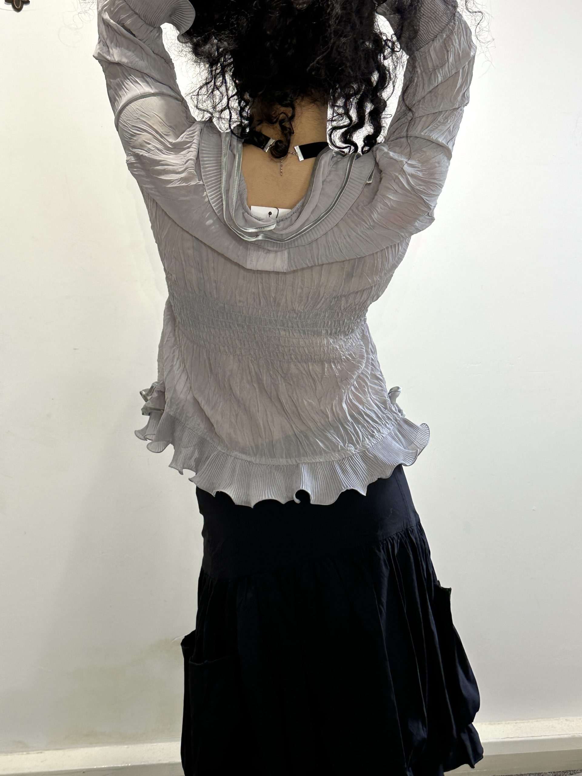 Vintage Sheer Ruffle Button Blouse (M/L)