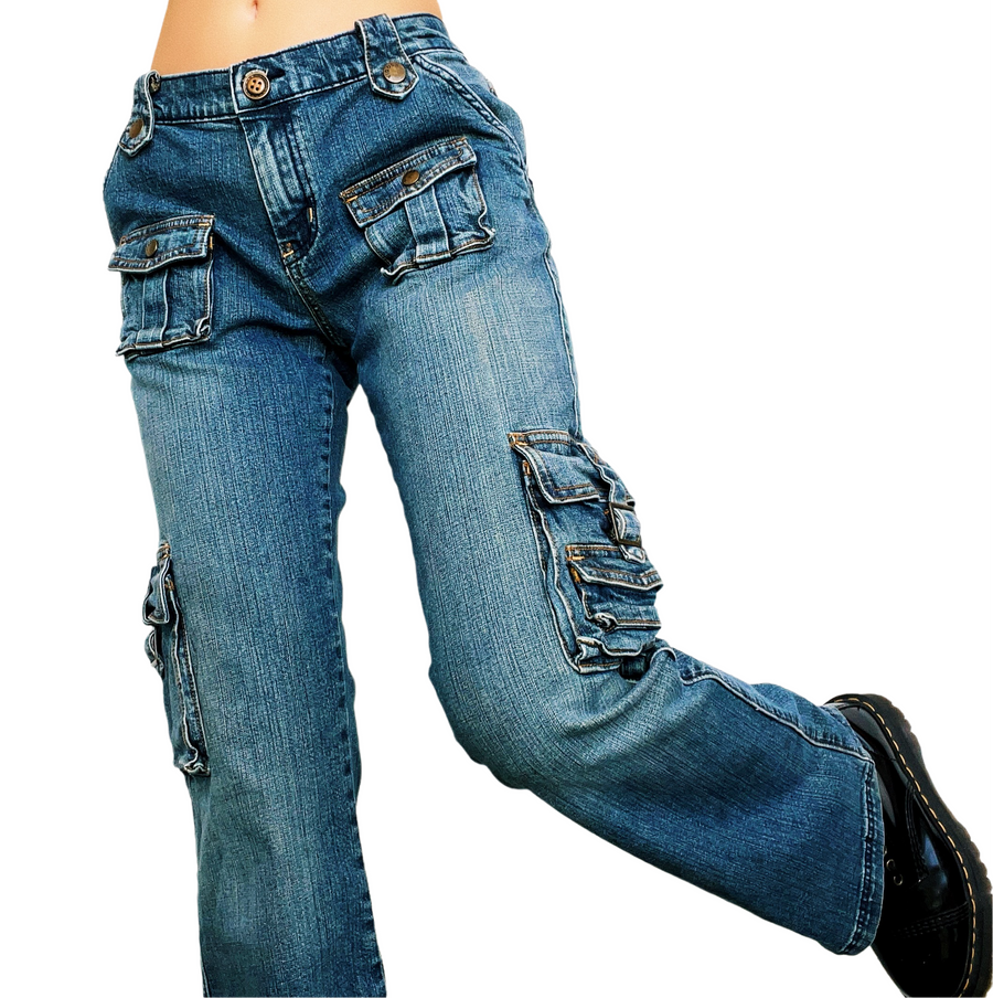 Early 2000s Cargo Jeans (M)
