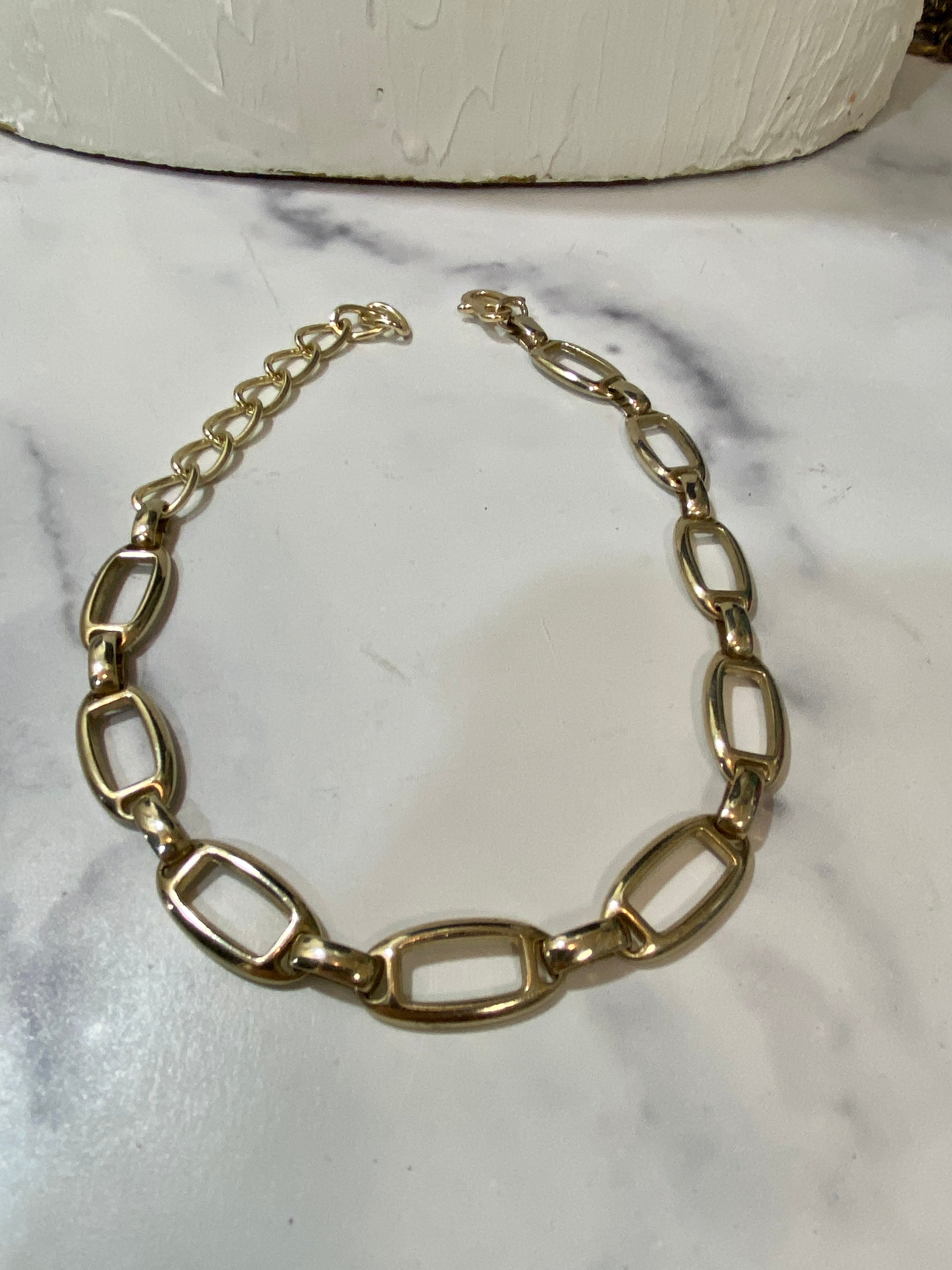 Simple chain