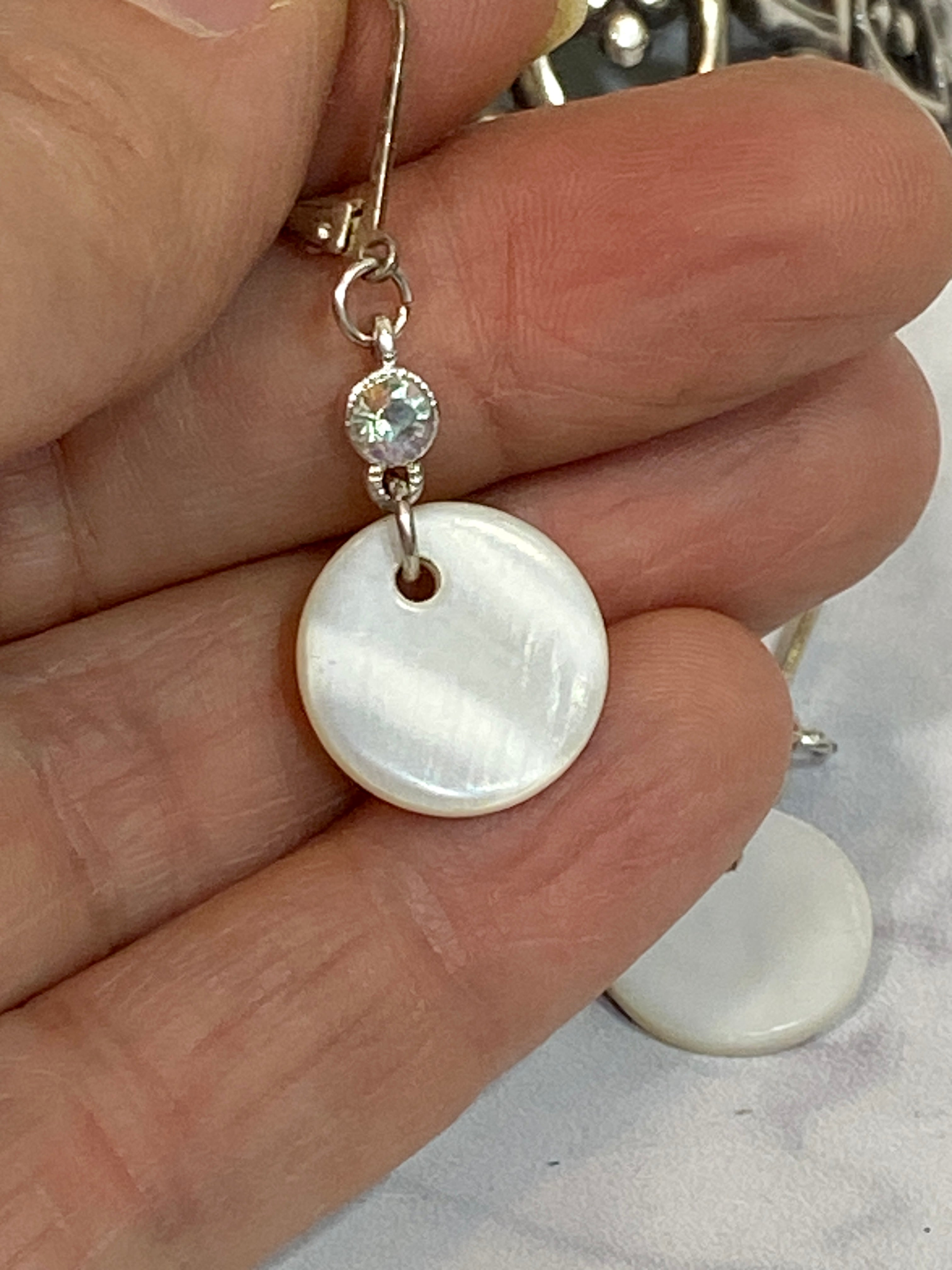 Little circle earring