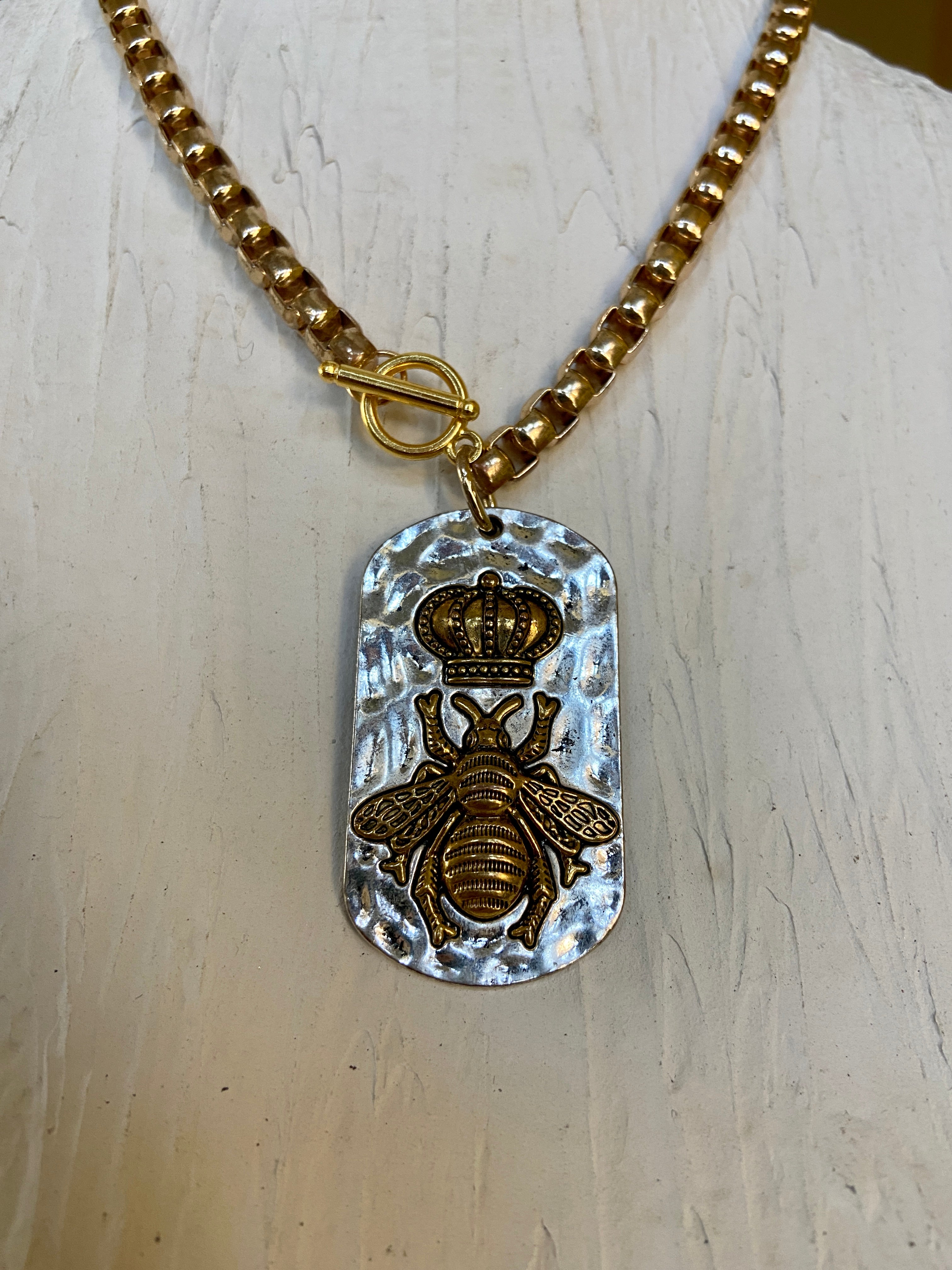 Queen Bee in vintage choker