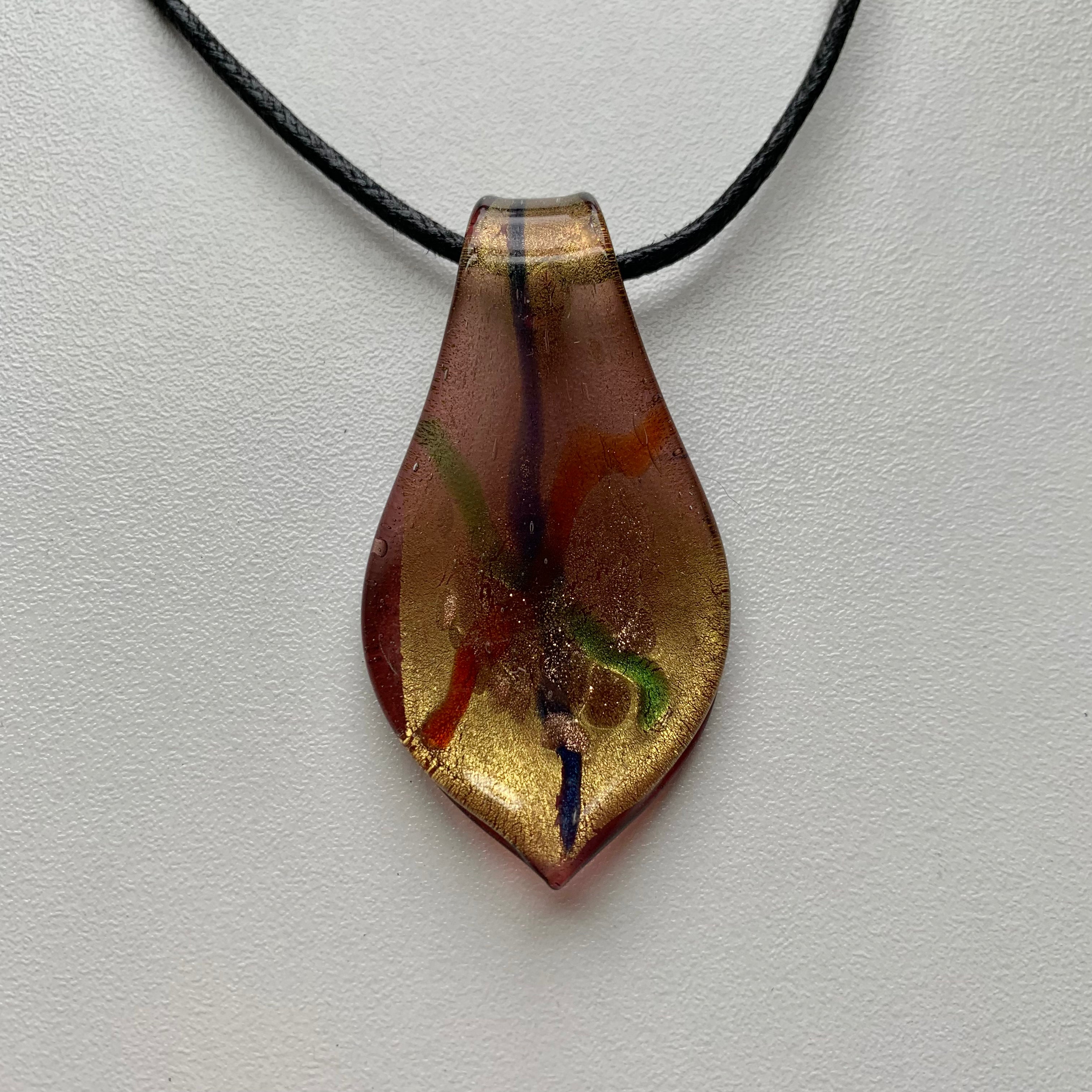 Vintage Glass Pendant Necklace