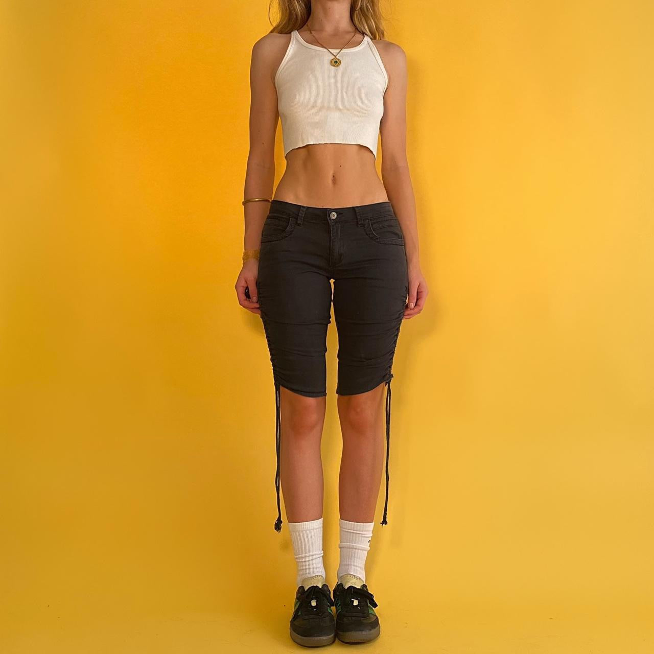 Low Rise Cinch Tie Shorts - Small