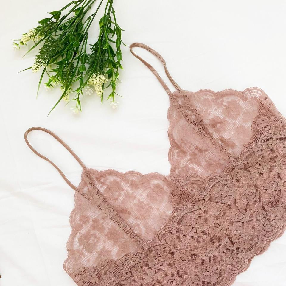 Vintage Diane Von Furstenburg Lace Bralette (M)