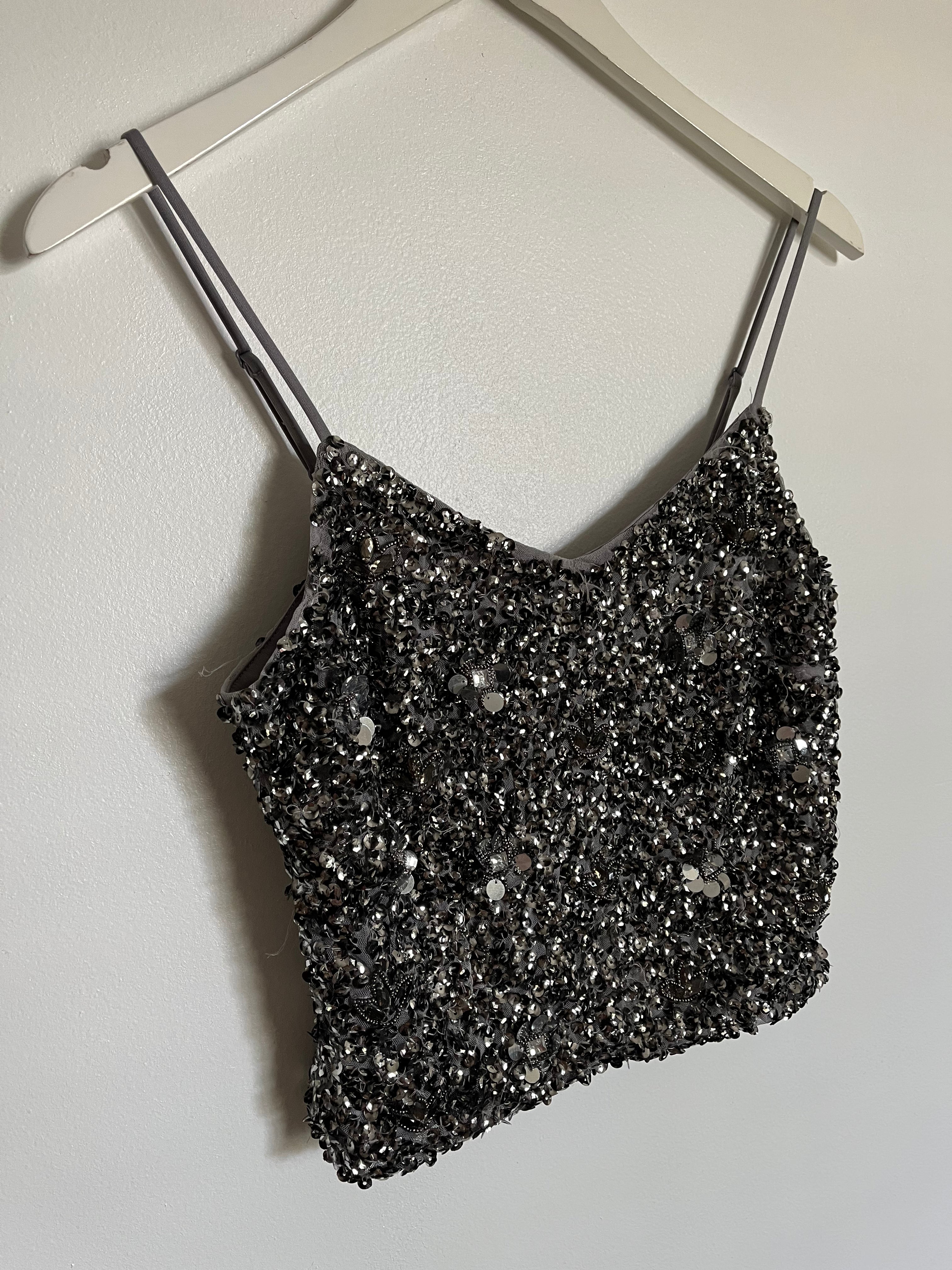 Gun metal crop - small