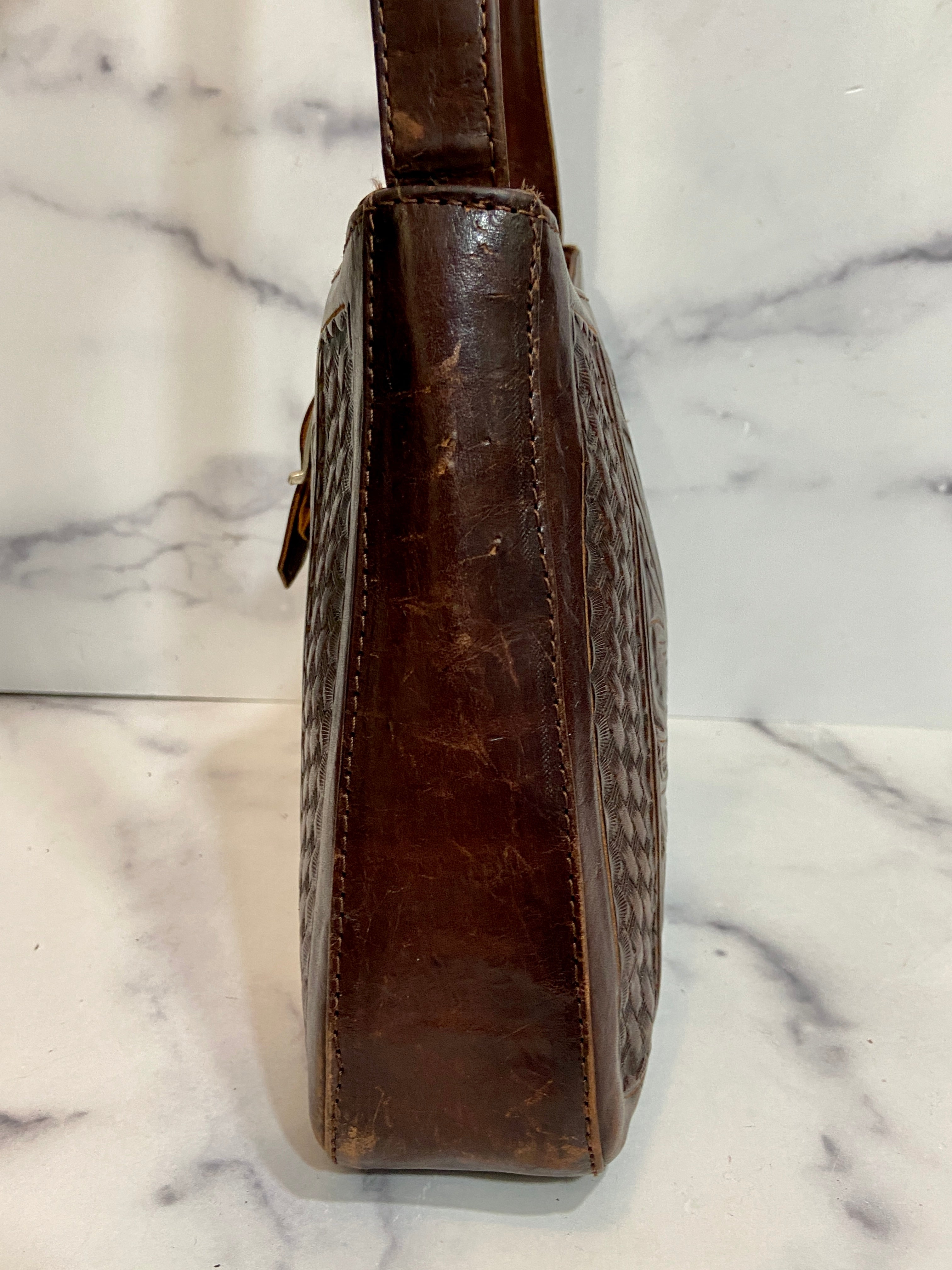 Vintage 70s Tan Leather Tooled Purse