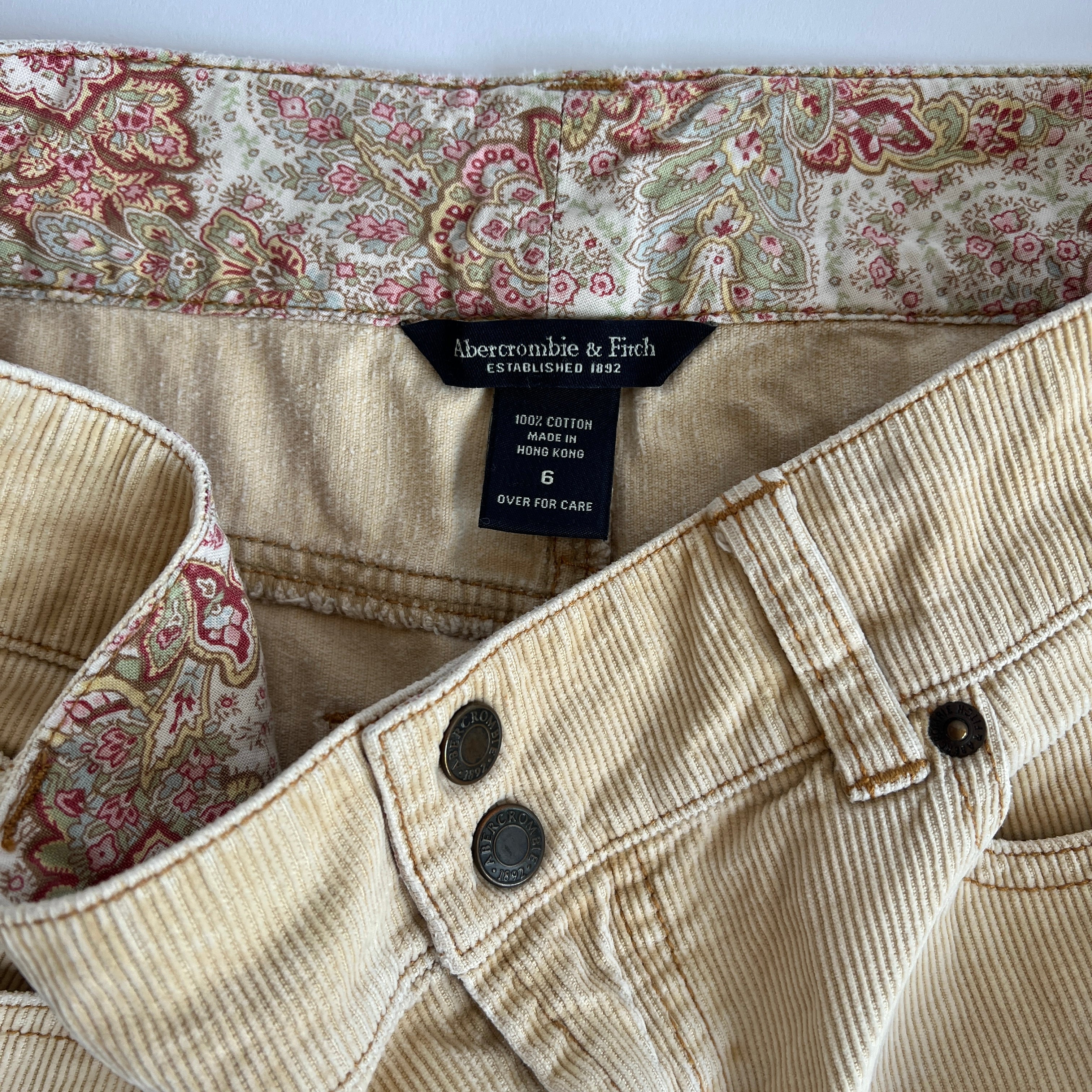 Y2K A&F corduroy mini skirt - L