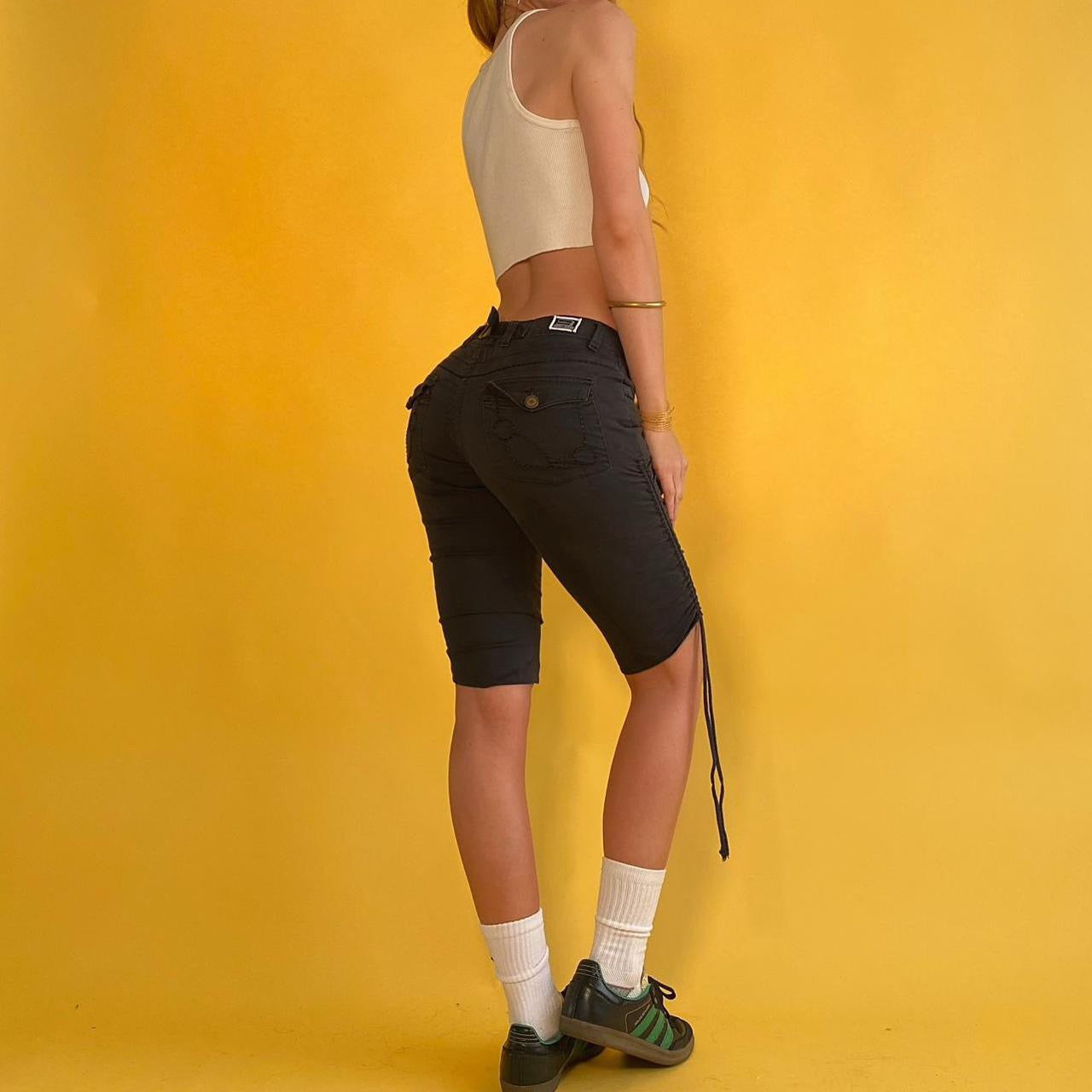 Low Rise Cinch Tie Shorts - Small