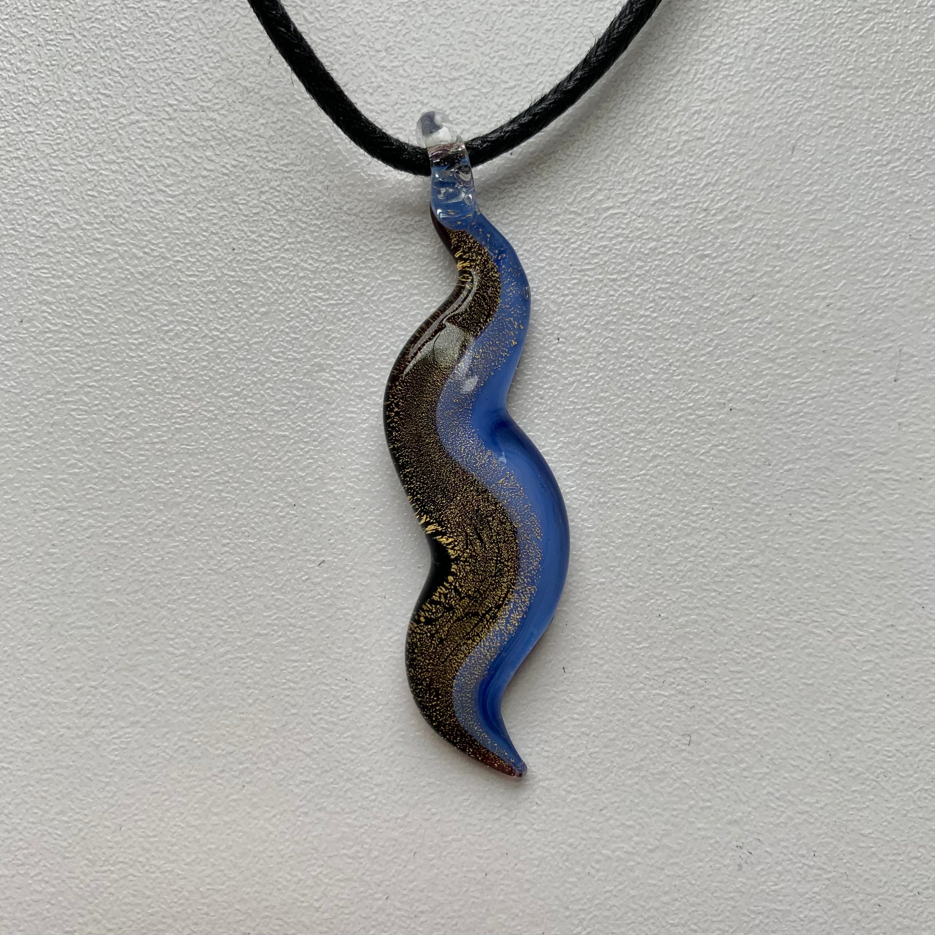 Vintage Glass Pendant Necklace