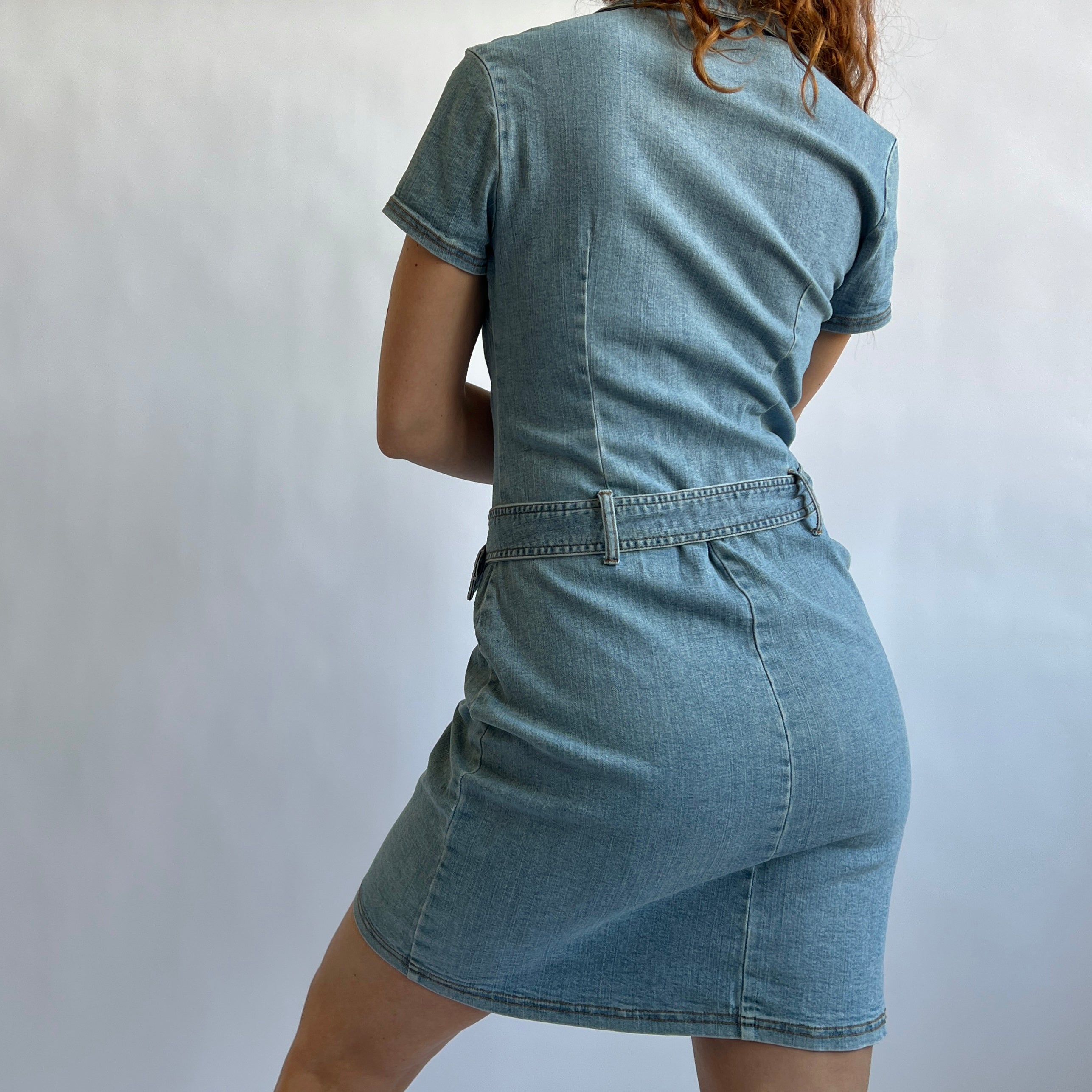 Y2K Belted denim dress (M/L)