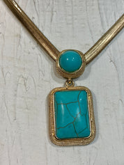 Vintage pendant choker