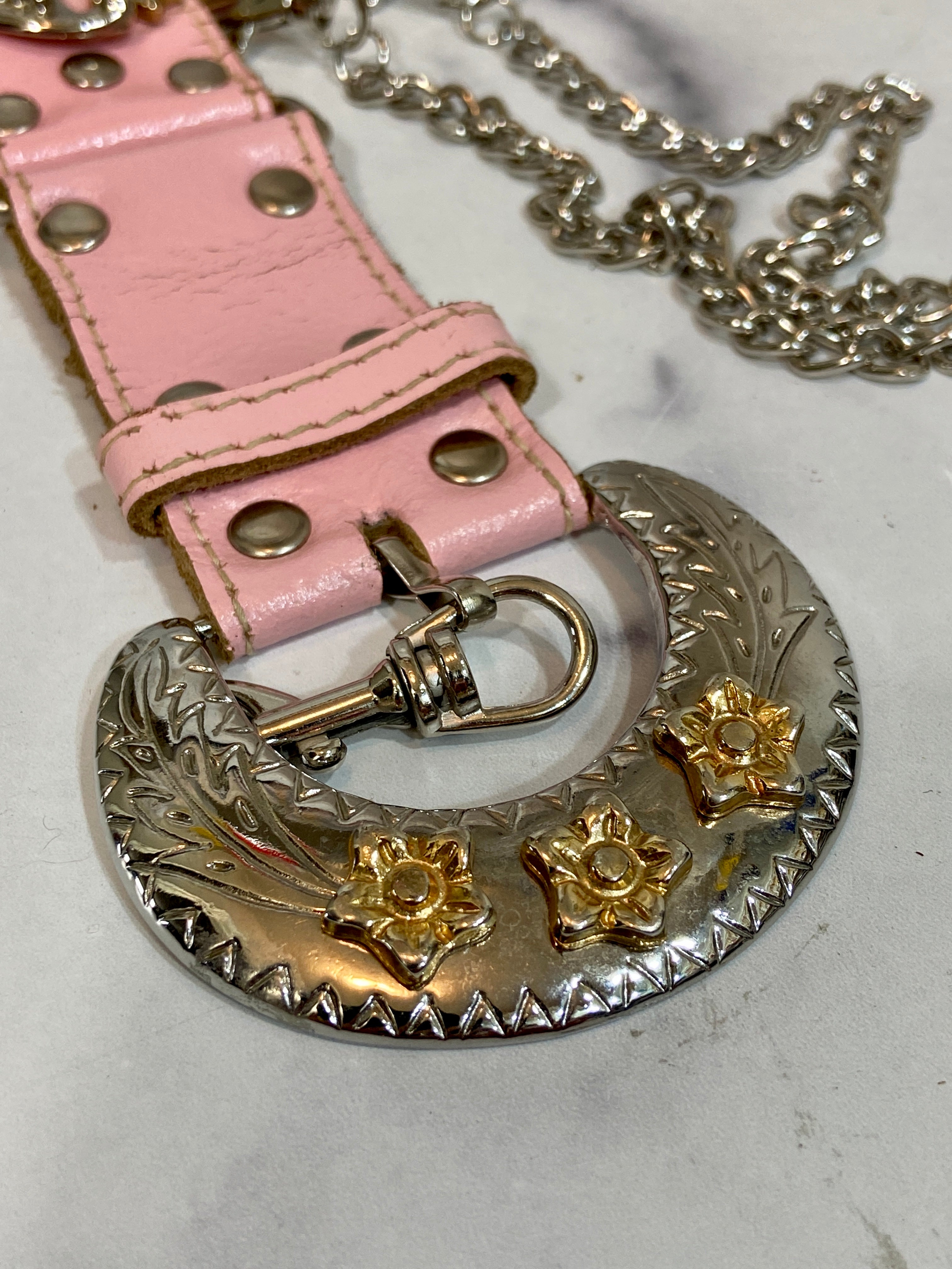 Vintage pink leather belt