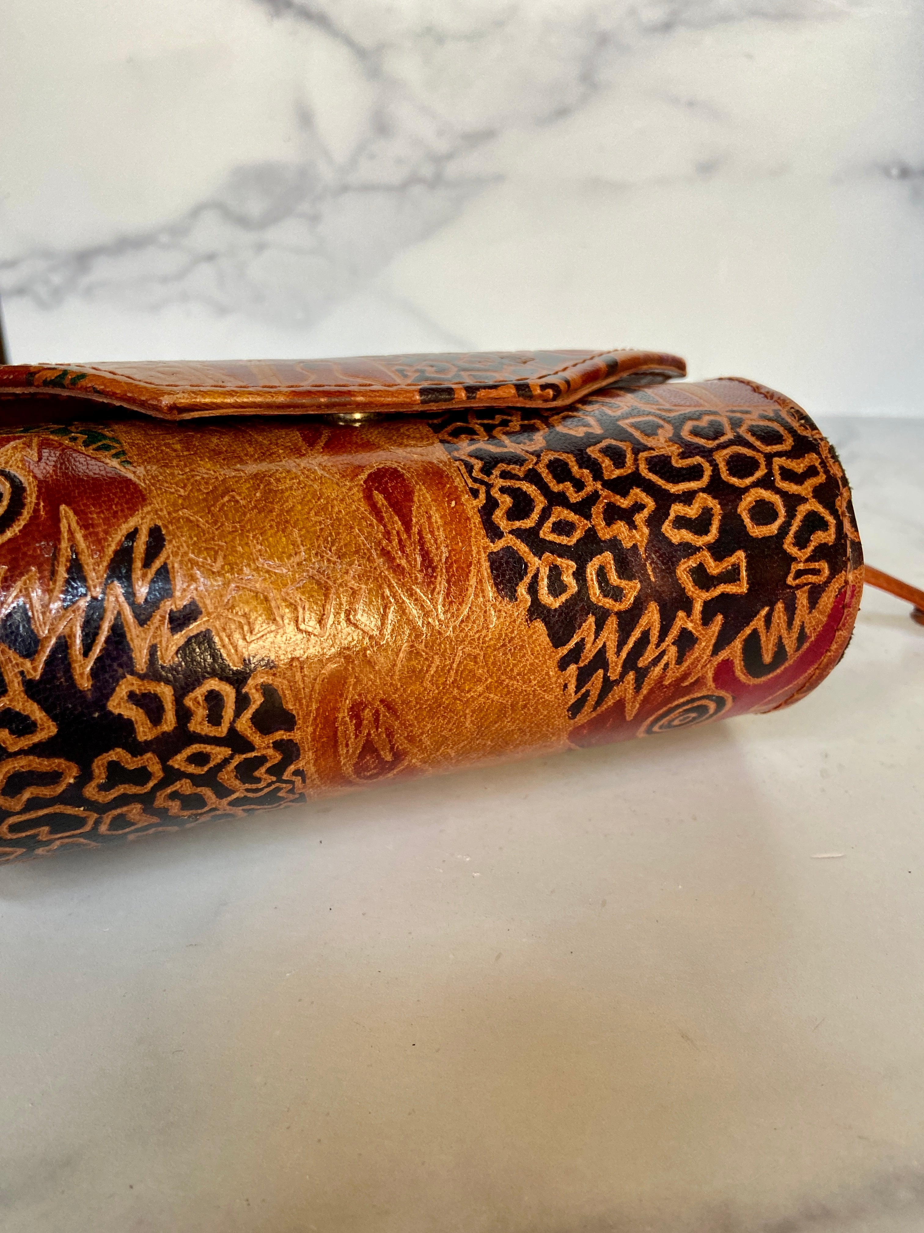 Vintage Genuine Leather  Shoulder Strap Purse Handbag...