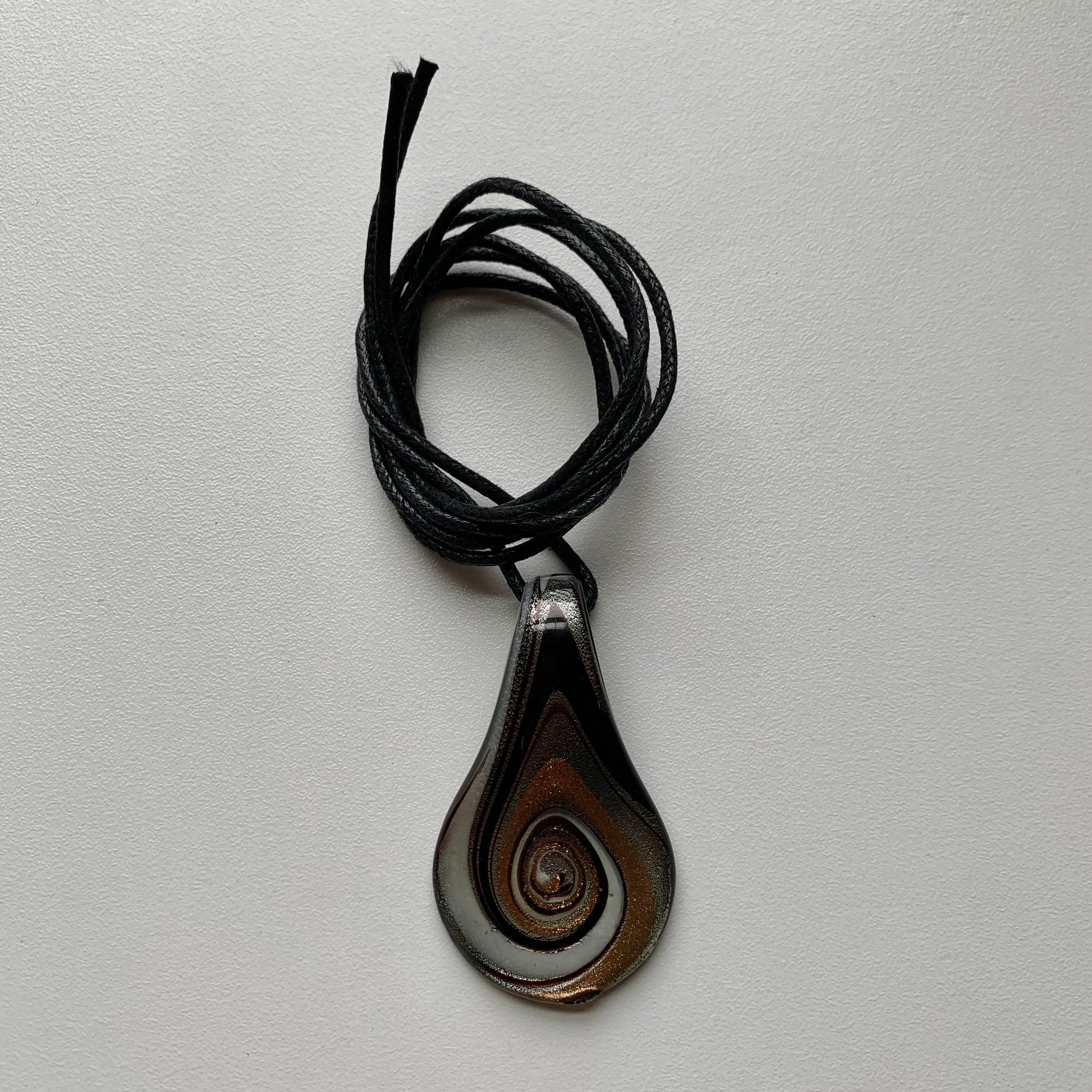 Vintage Glass Pendant Necklace
