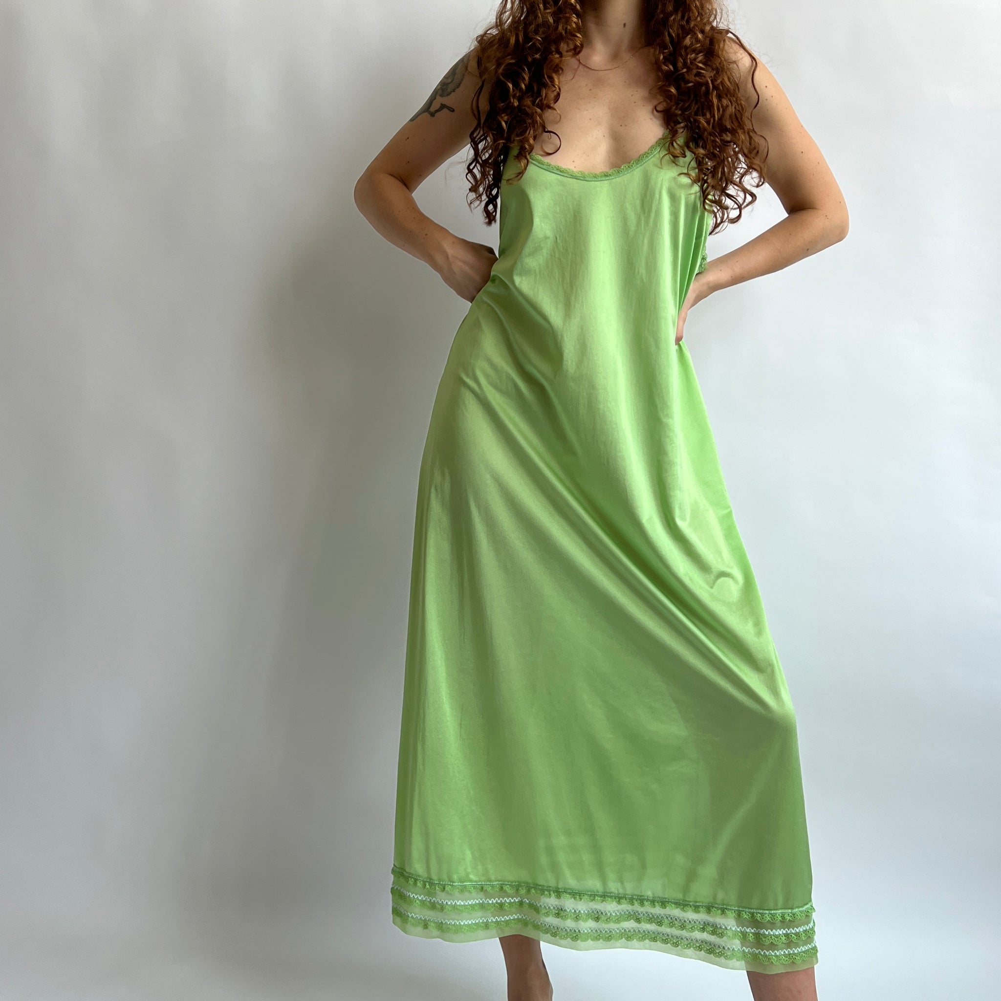 Apple green hand dyed satin maxi slip - 4X Holy Thrift Apple green hand dyed satin maxi slip - 4X Holy Thrift