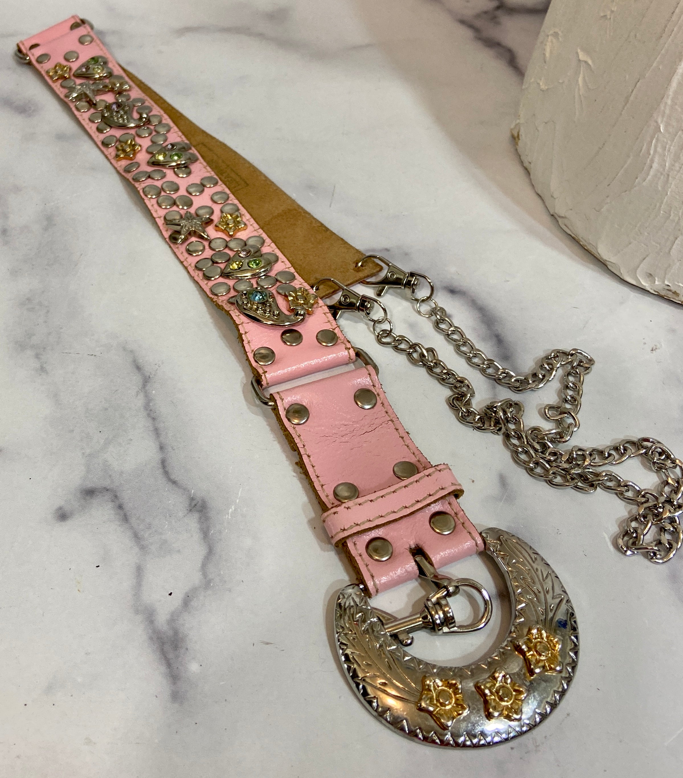 Vintage pink leather belt