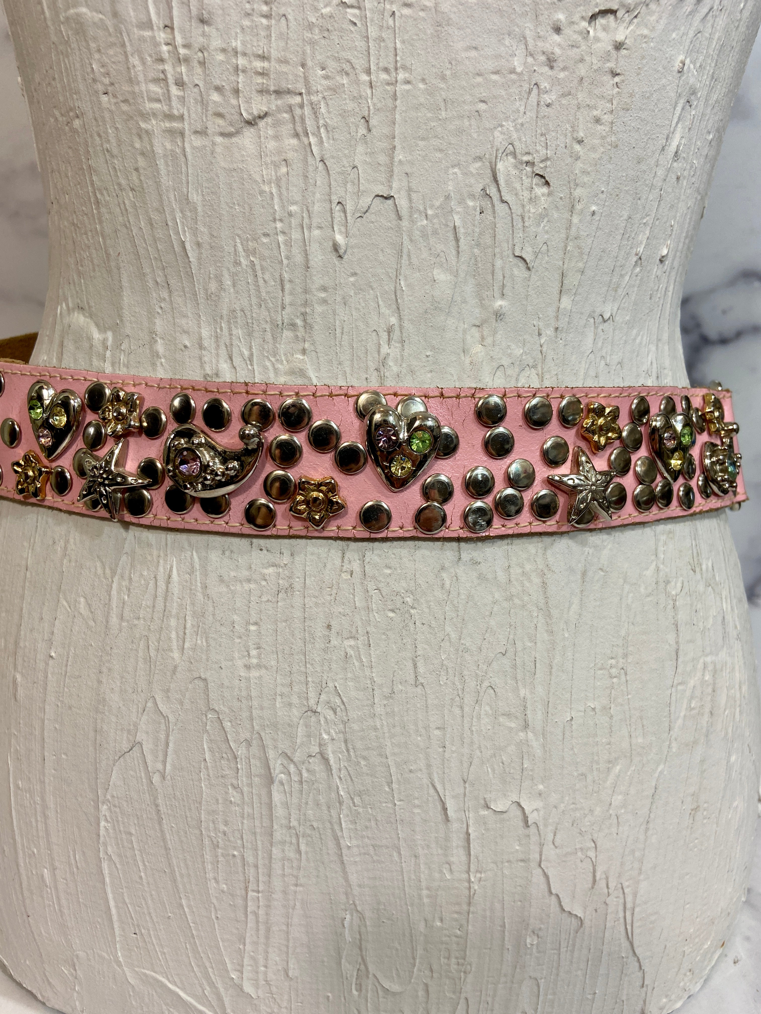Vintage pink leather belt