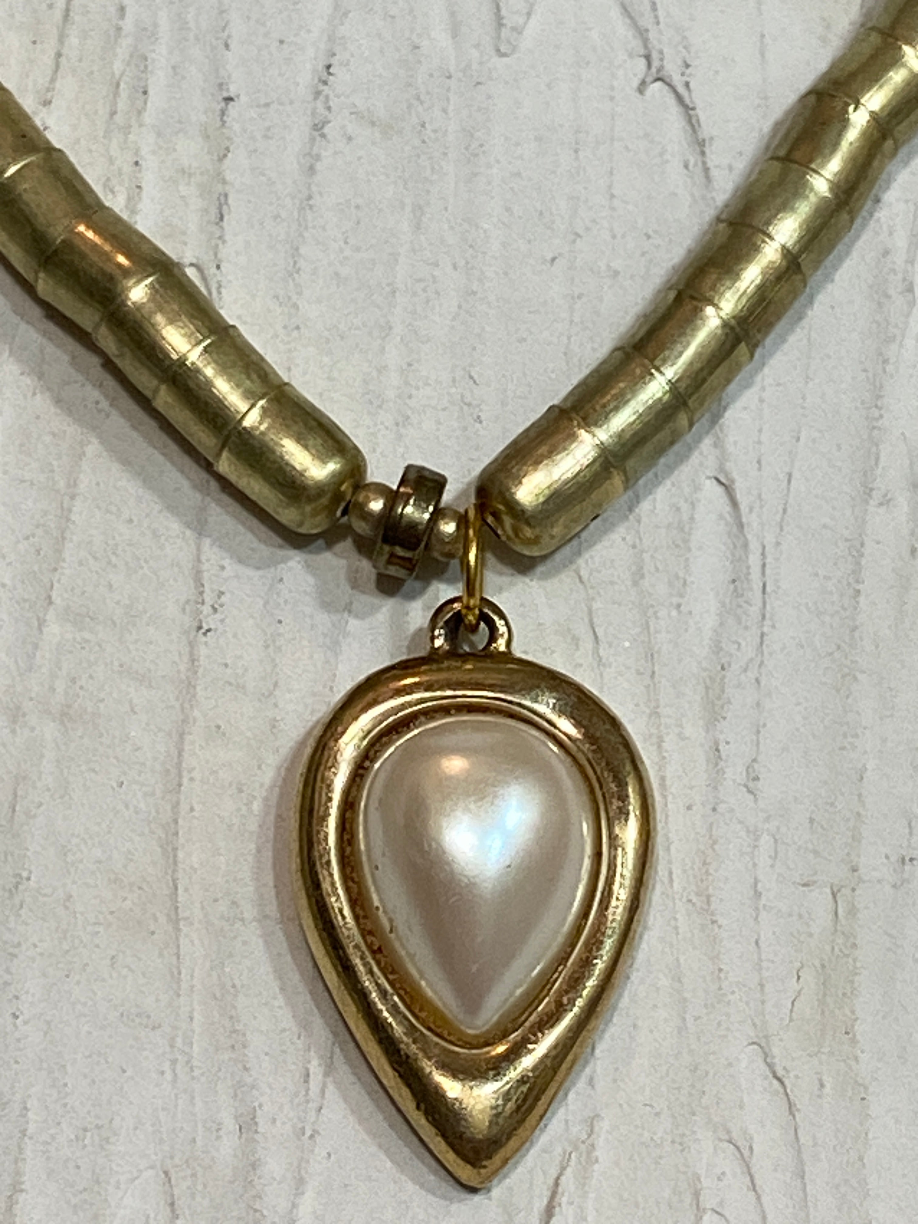 Pearl in a chain
