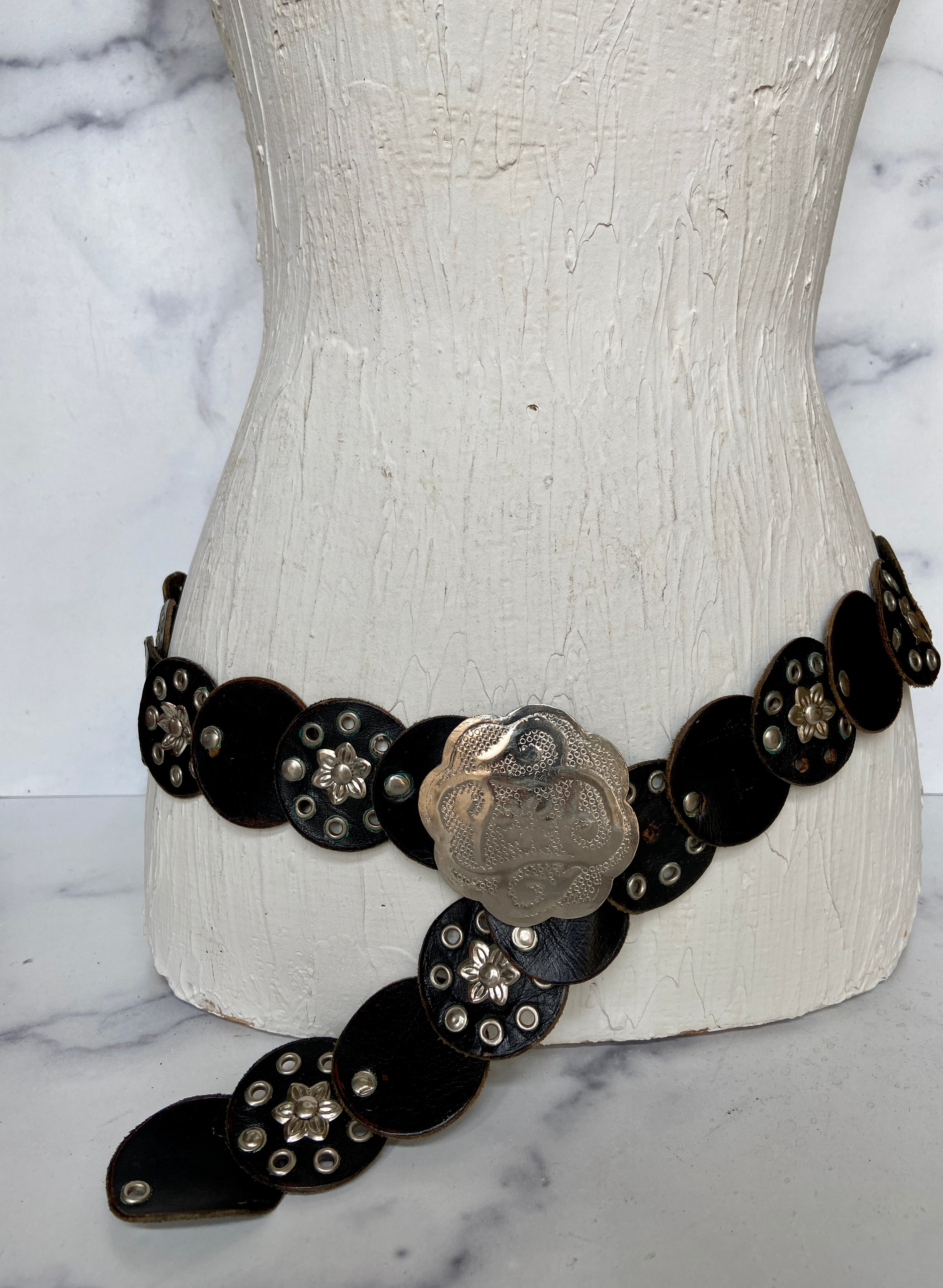 Vintage brown waist belt