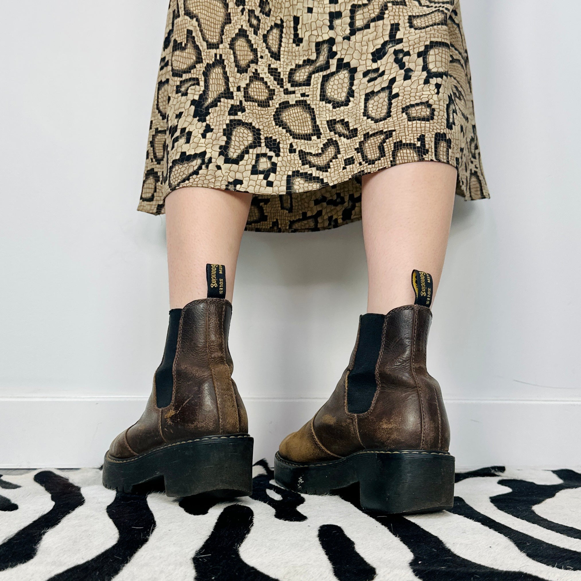 Dr Martens Rometty Boots (Size 8)