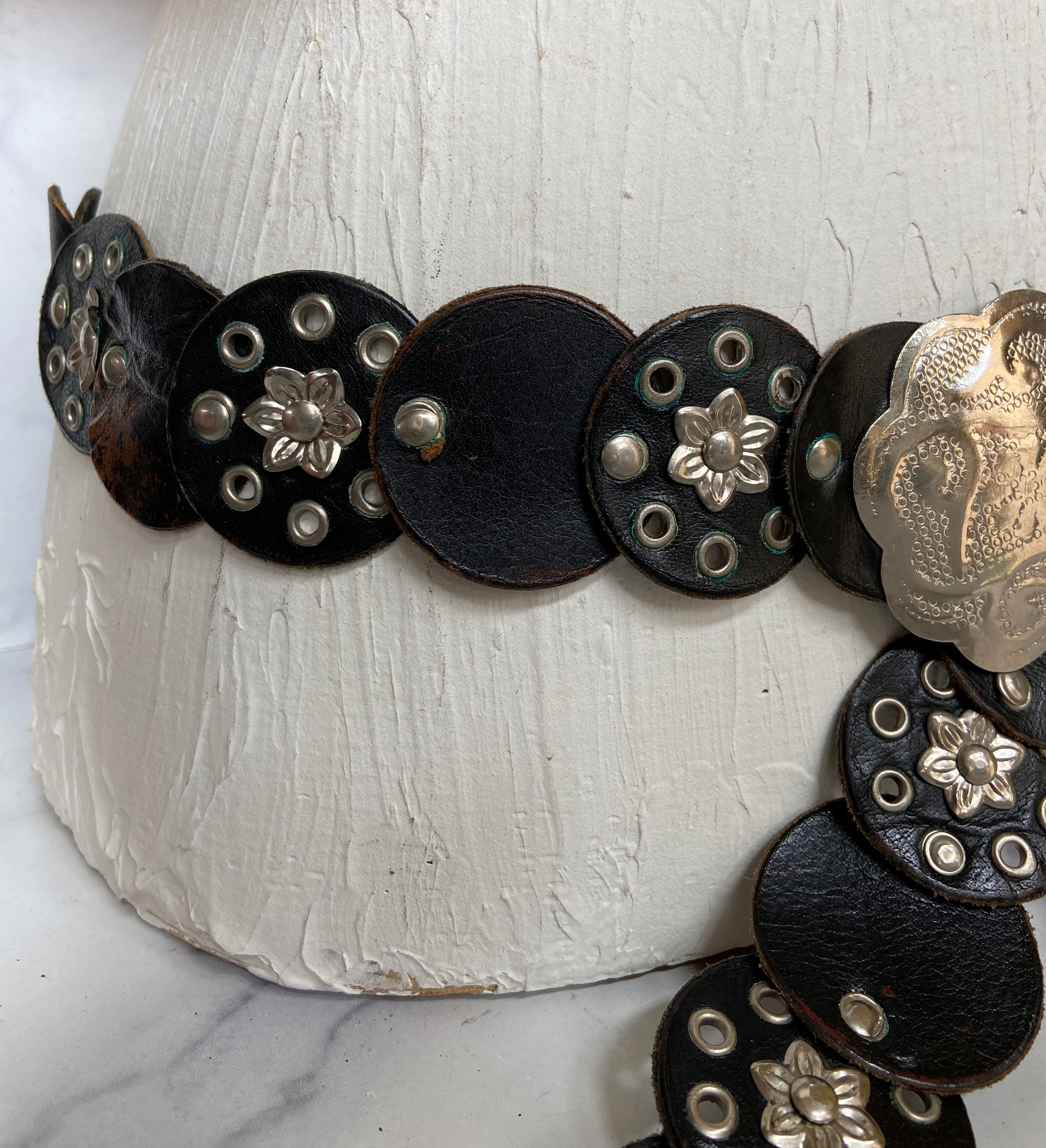 Vintage brown waist belt