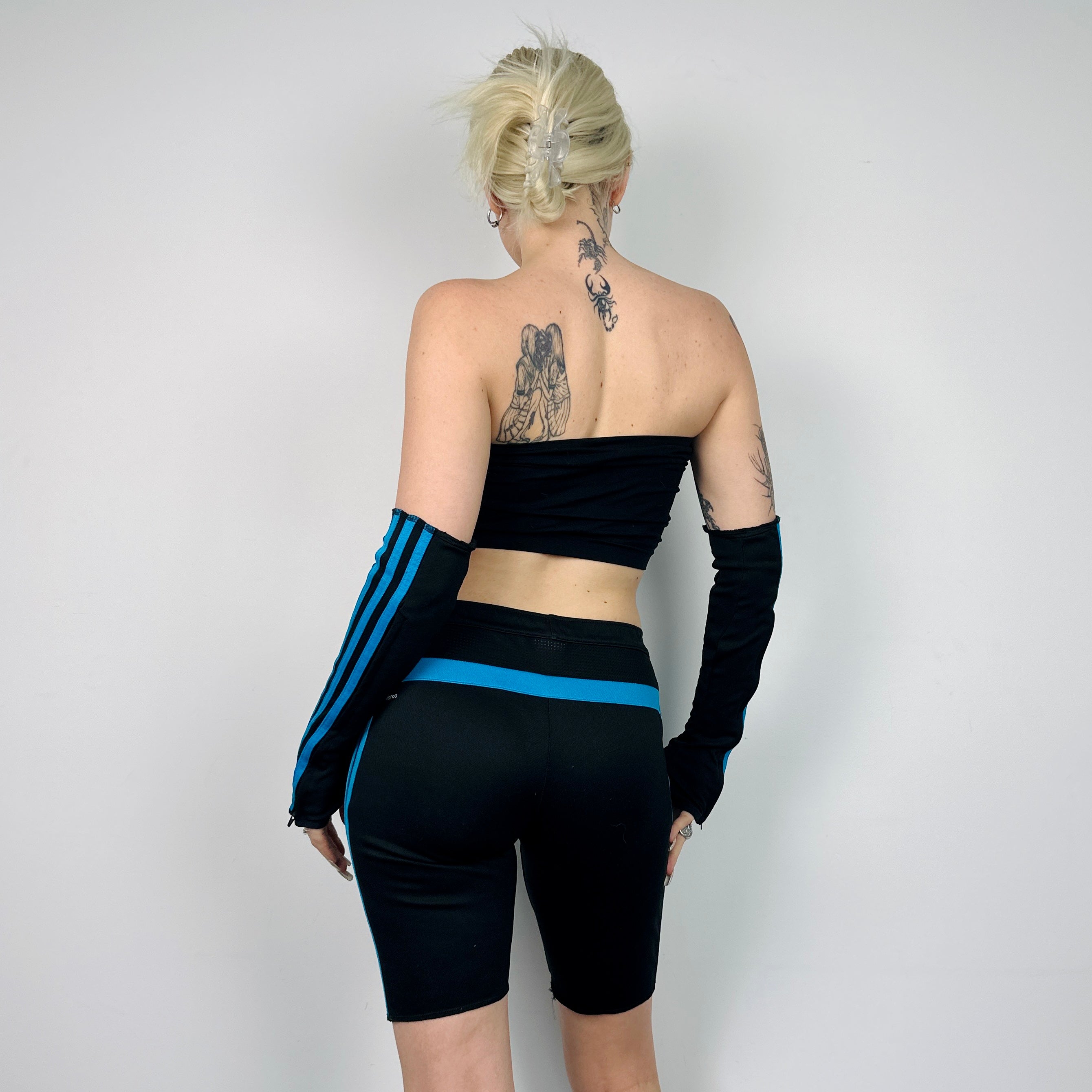 Adidas Shorts + Armwarmer Set (XS)