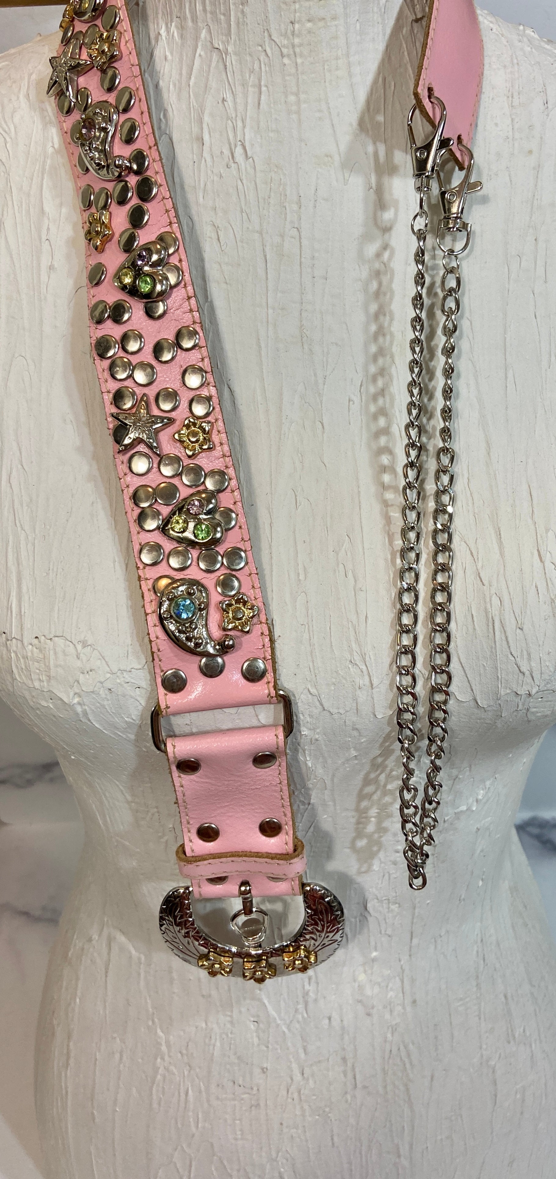 Vintage pink leather belt