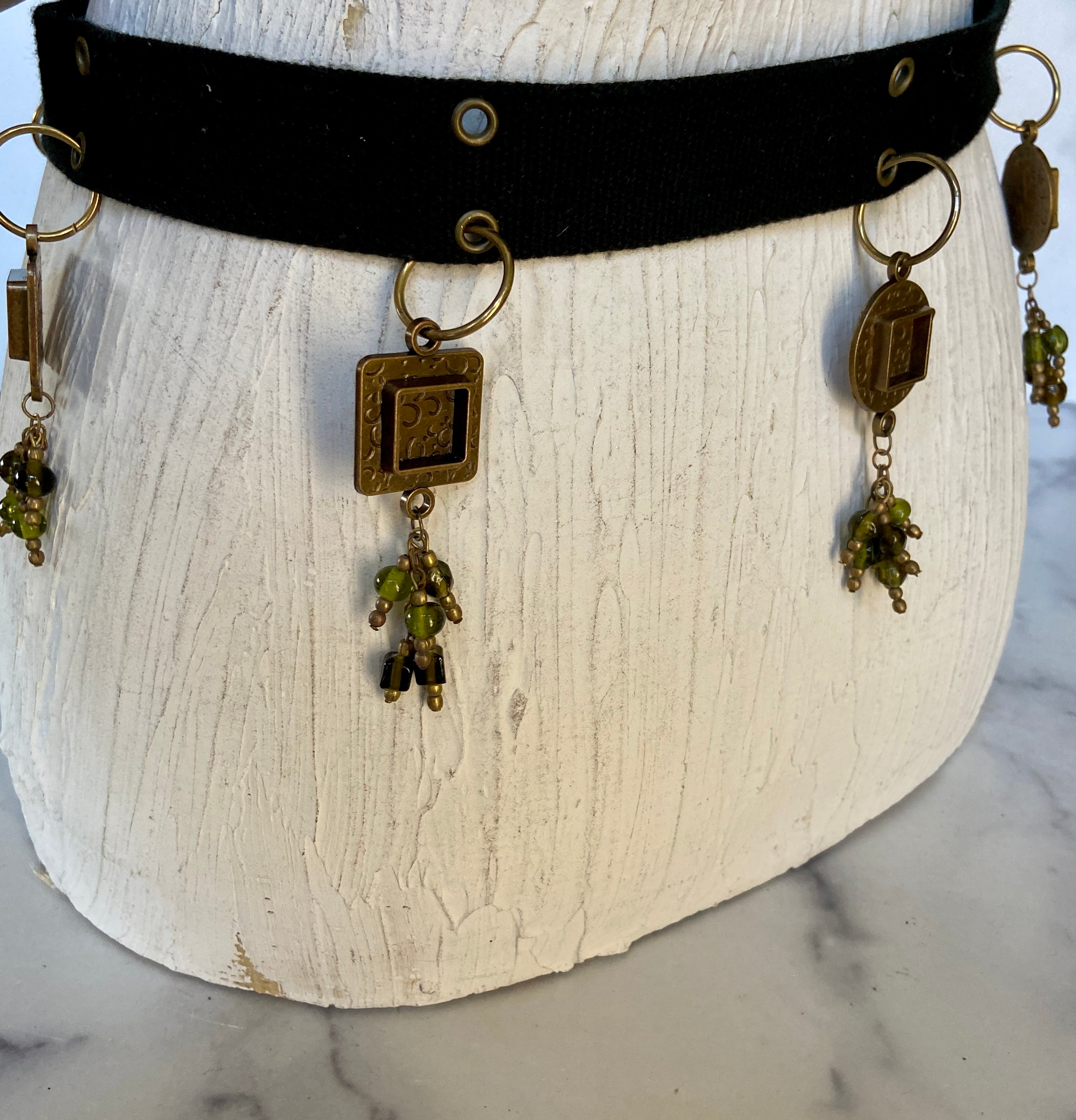 Green beads belt