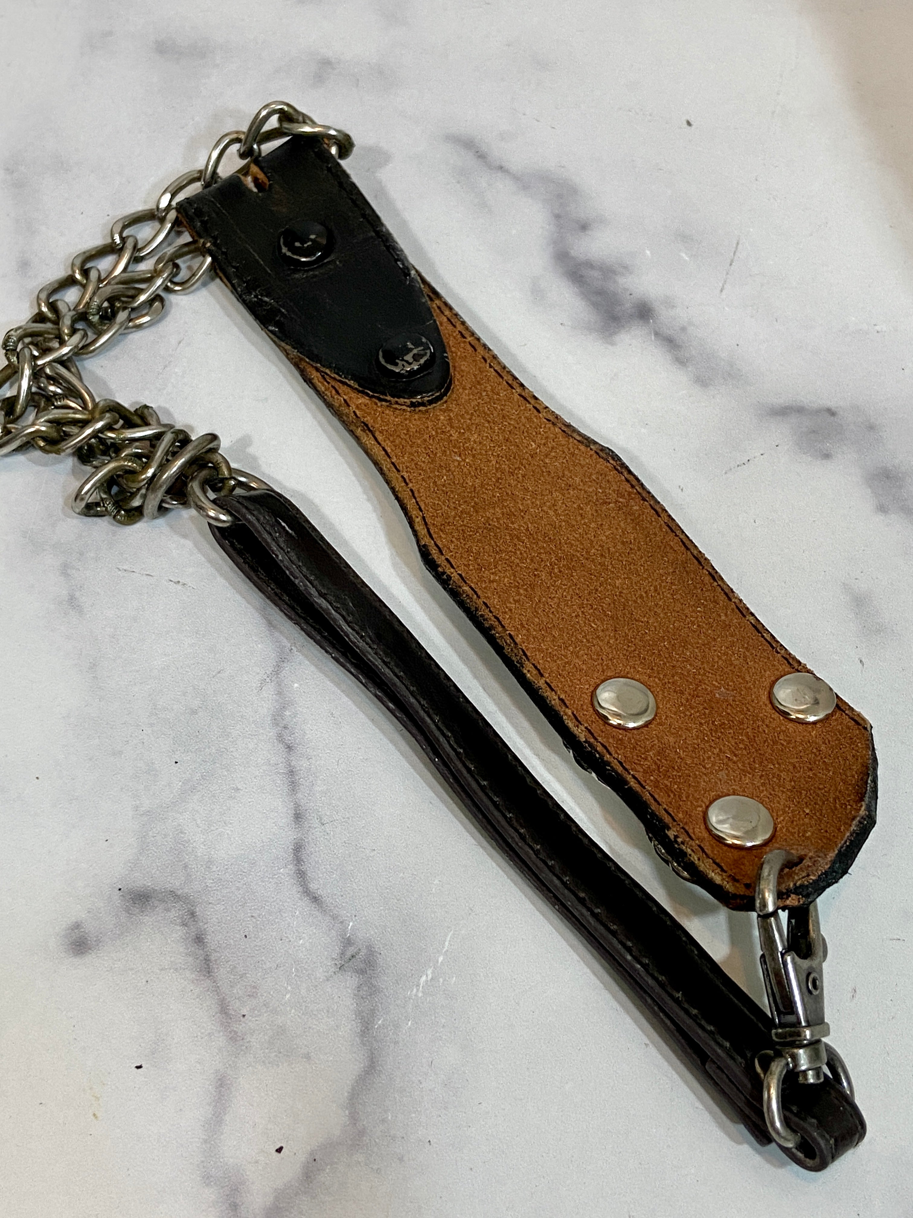 Vintage leather heart choker