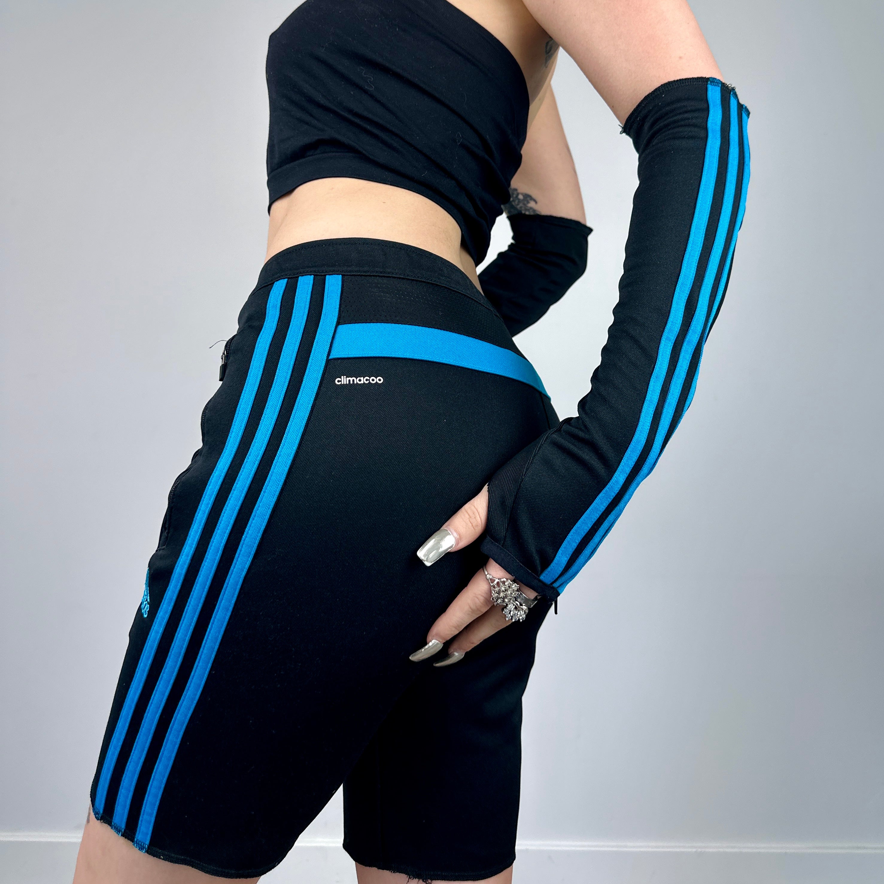 Adidas Shorts + Armwarmer Set (XS)