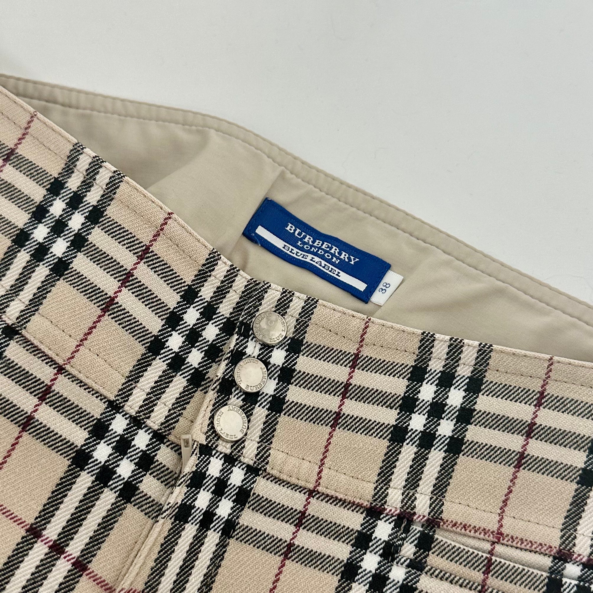 Burberry Novacheck Capris – Holy Thrift Burberry Novacheck Capris – Holy Thrift