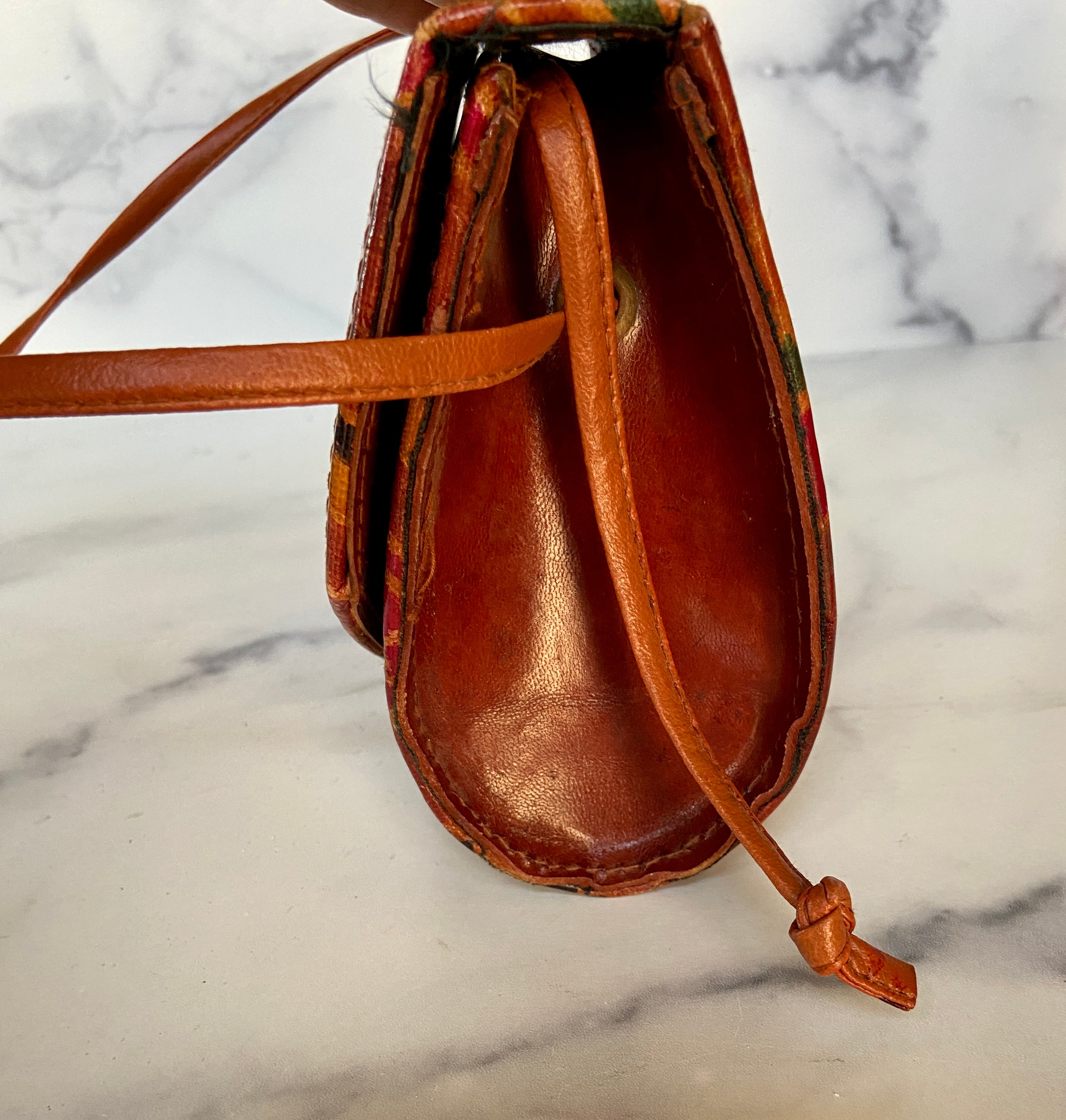 Vintage Genuine Leather  Shoulder Strap Purse Handbag...