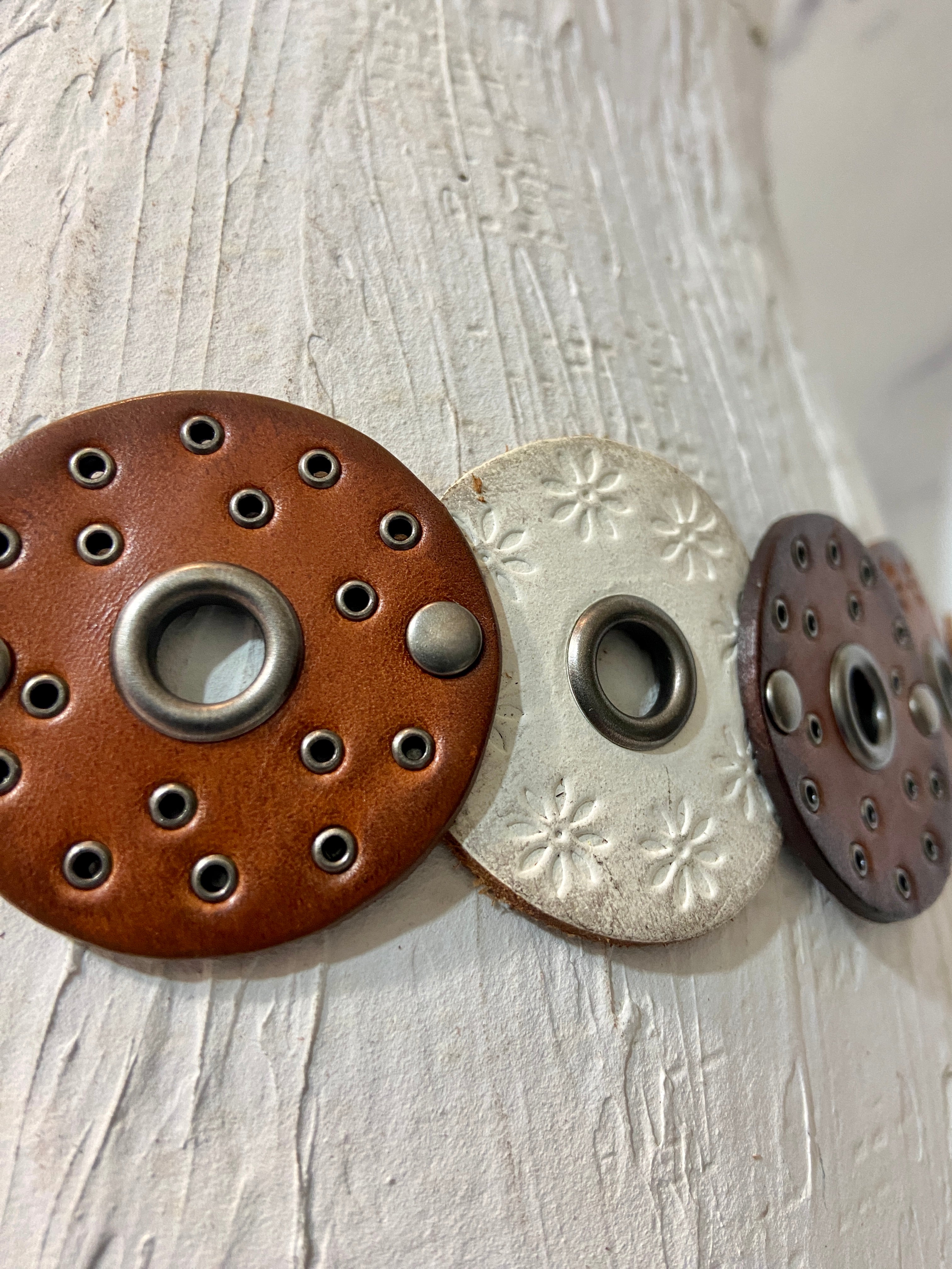 70’s Leather Disc Belt