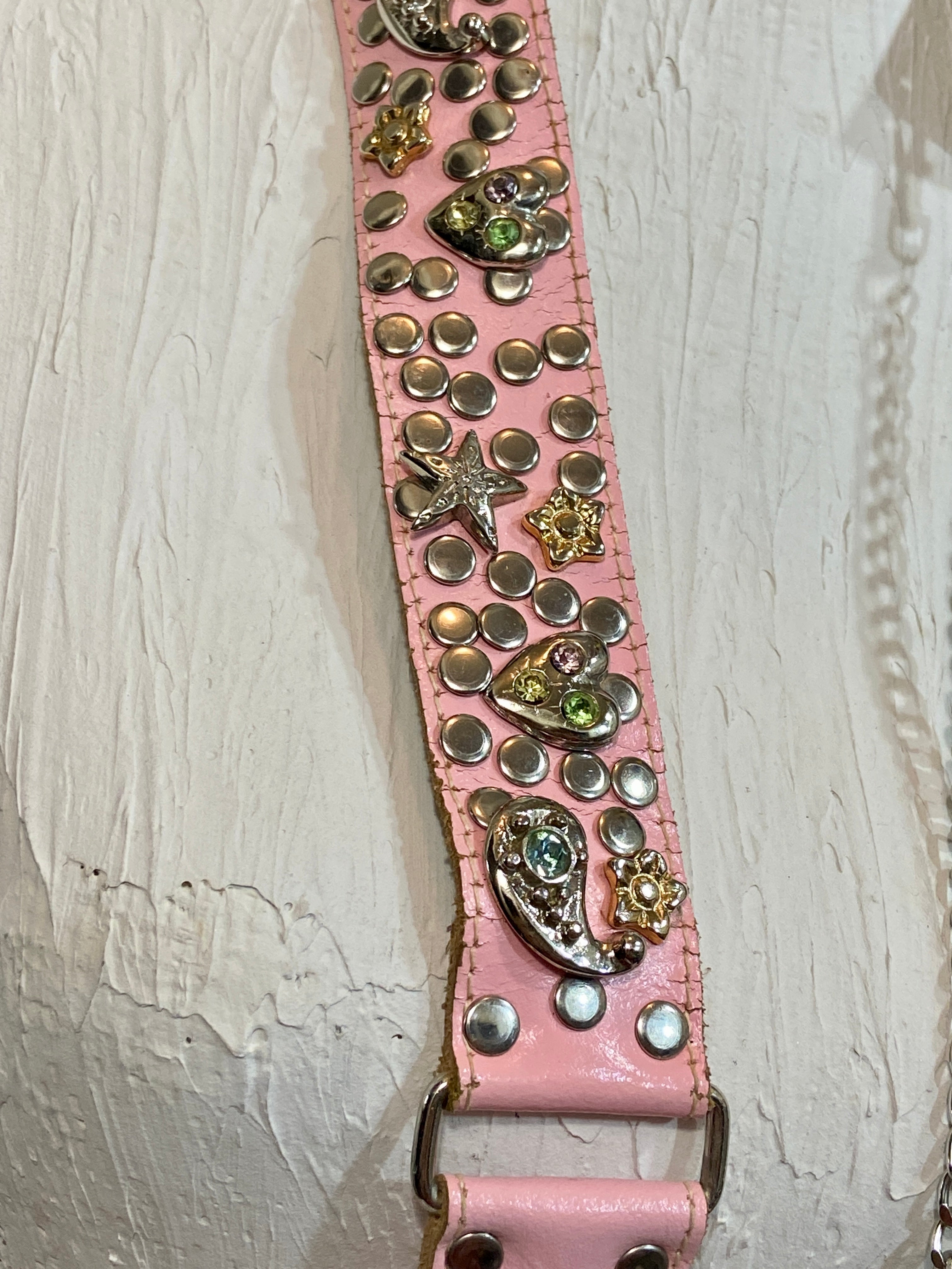 Vintage pink leather belt