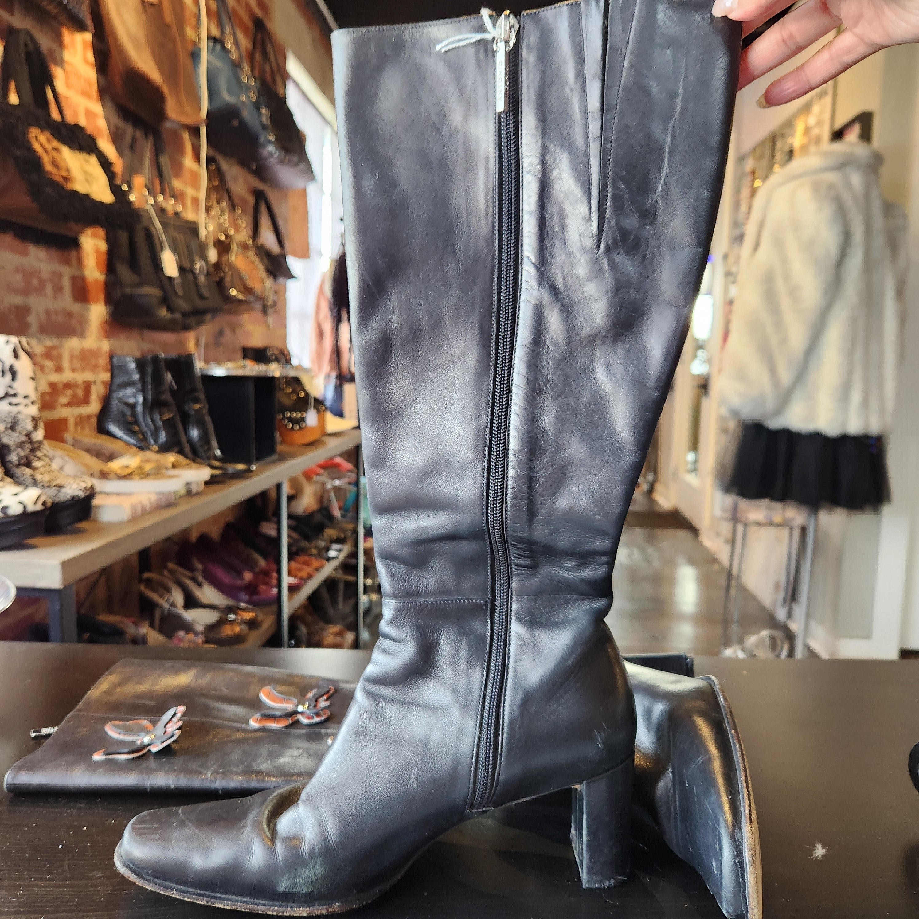 Antonio Melani Leather Pointy Butterfly Boots (Size 9)