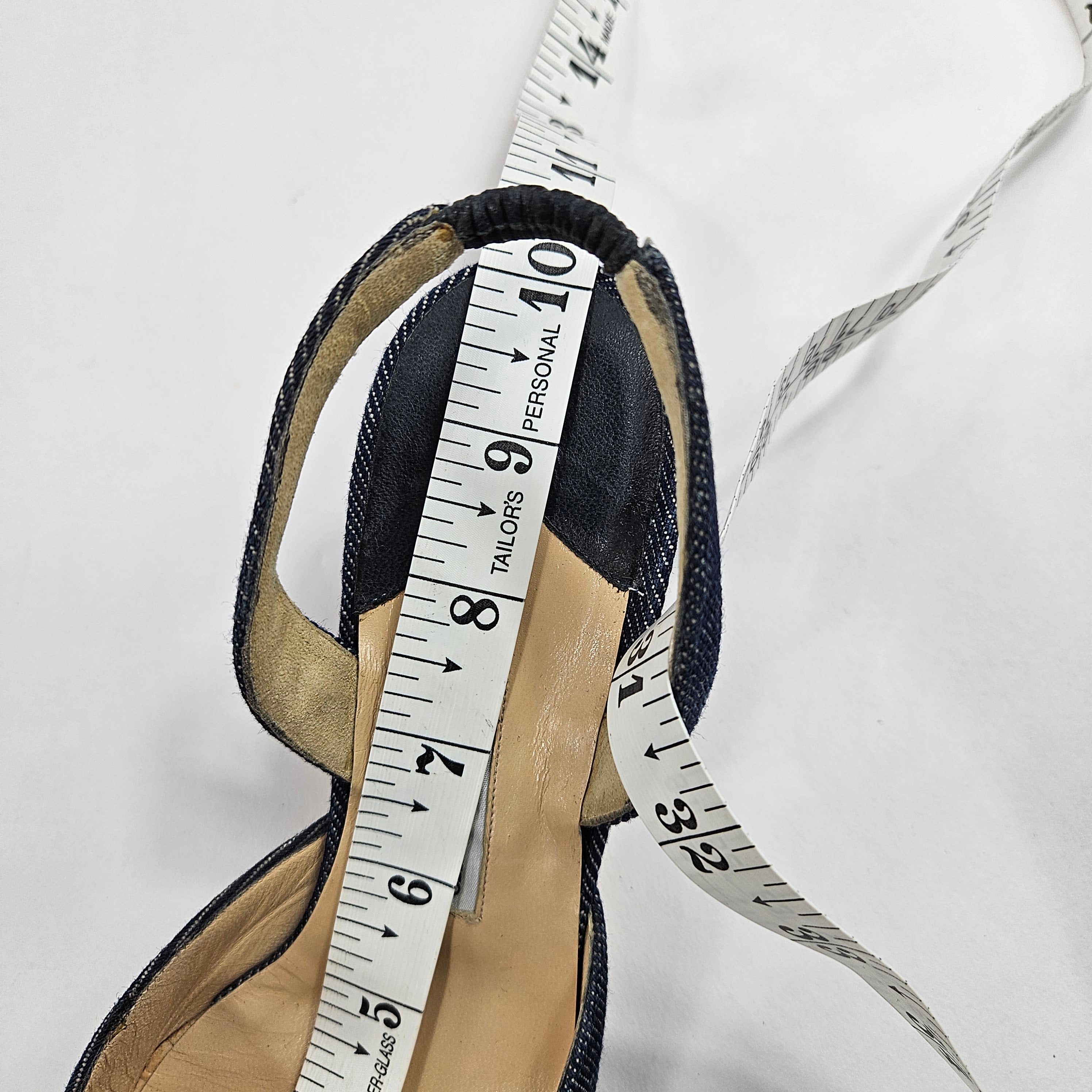 Vintage Manolo Blahnik Kitten Heels (7.5)