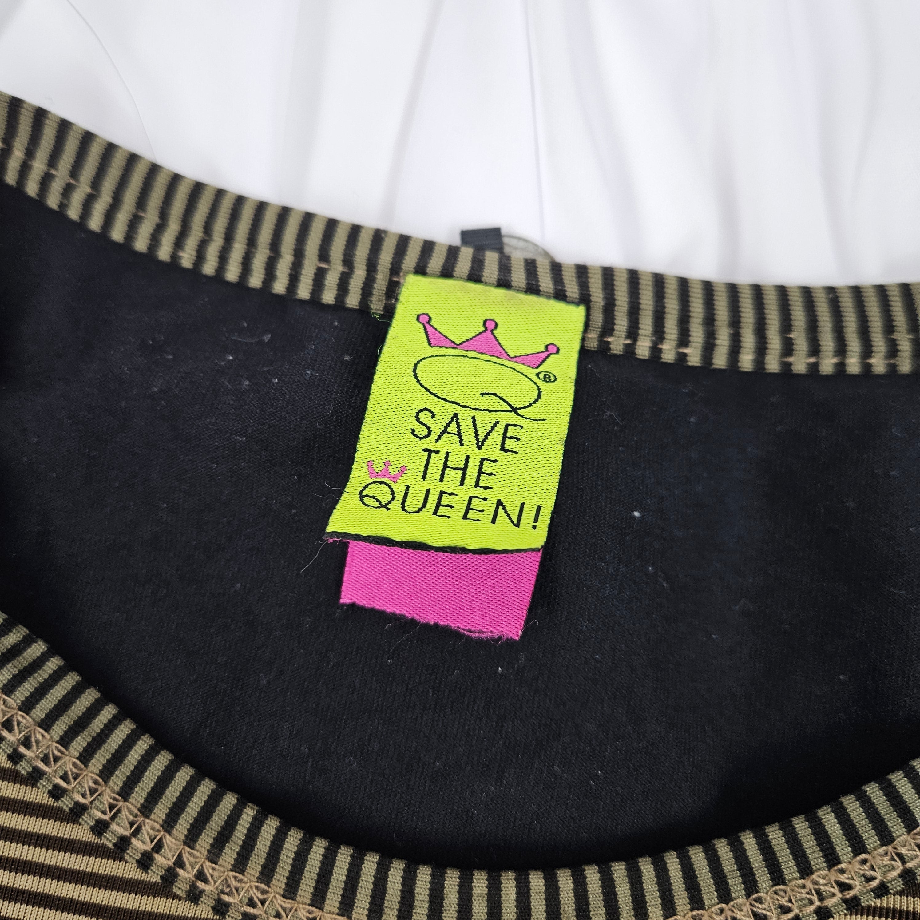 Vintage Save the Queen Mesh Top Y2K Graphic (l)