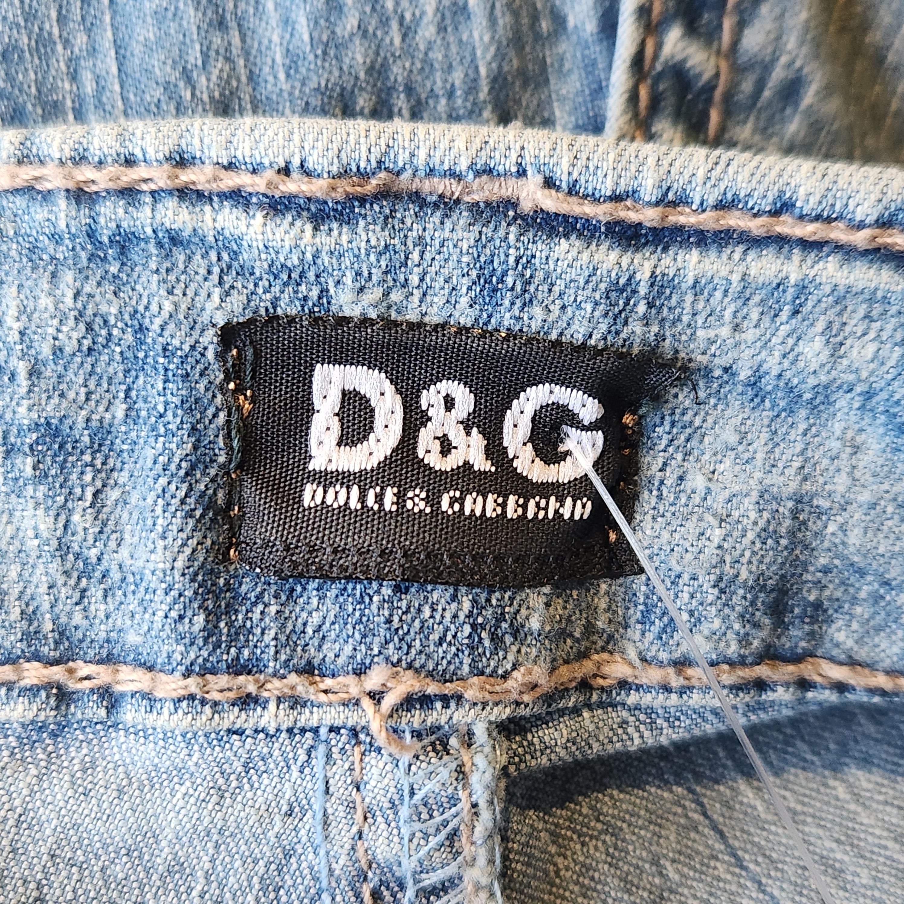 D&G Floral Embroidered Jeans (M)