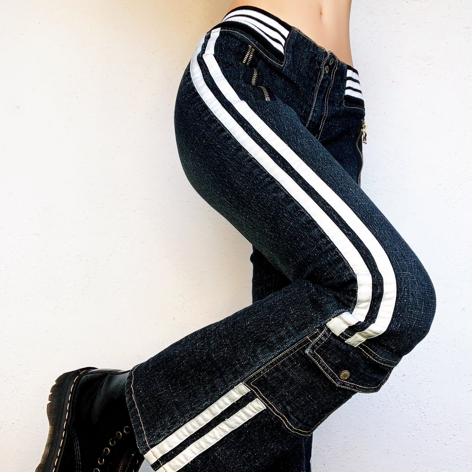 Sporty Vintage Cargo Jeans
