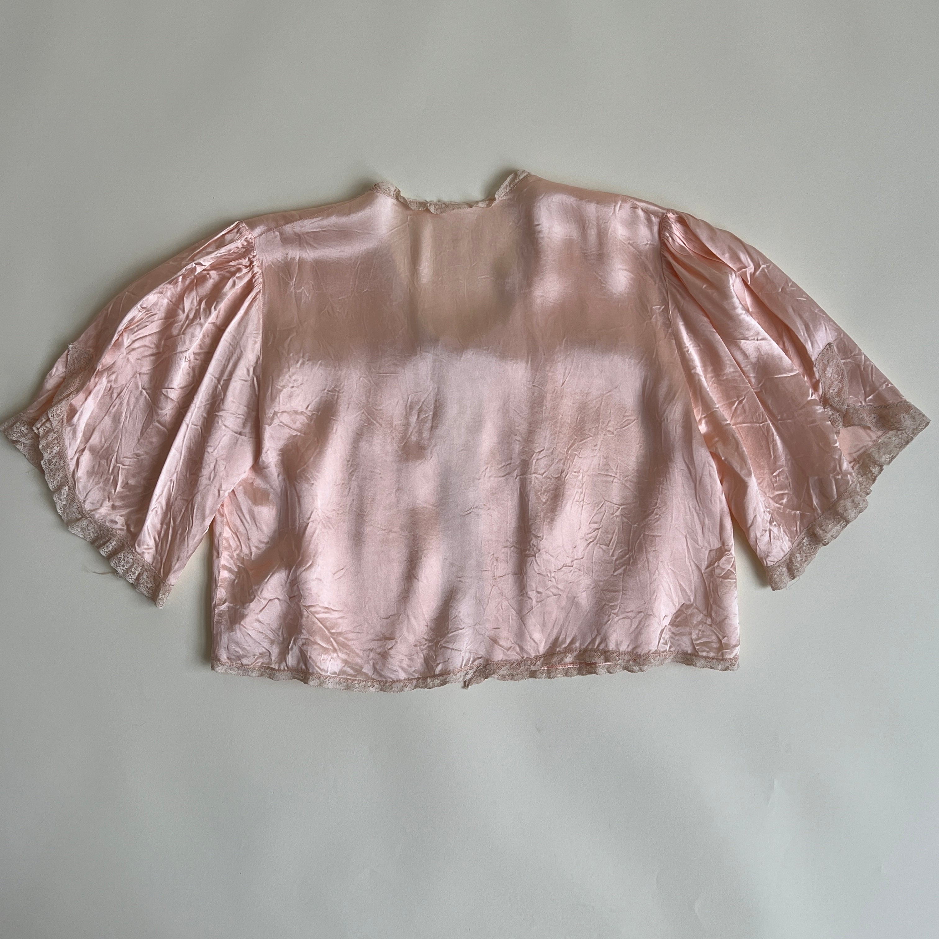 Vintage 50s baby pink satin + lace bed jacket