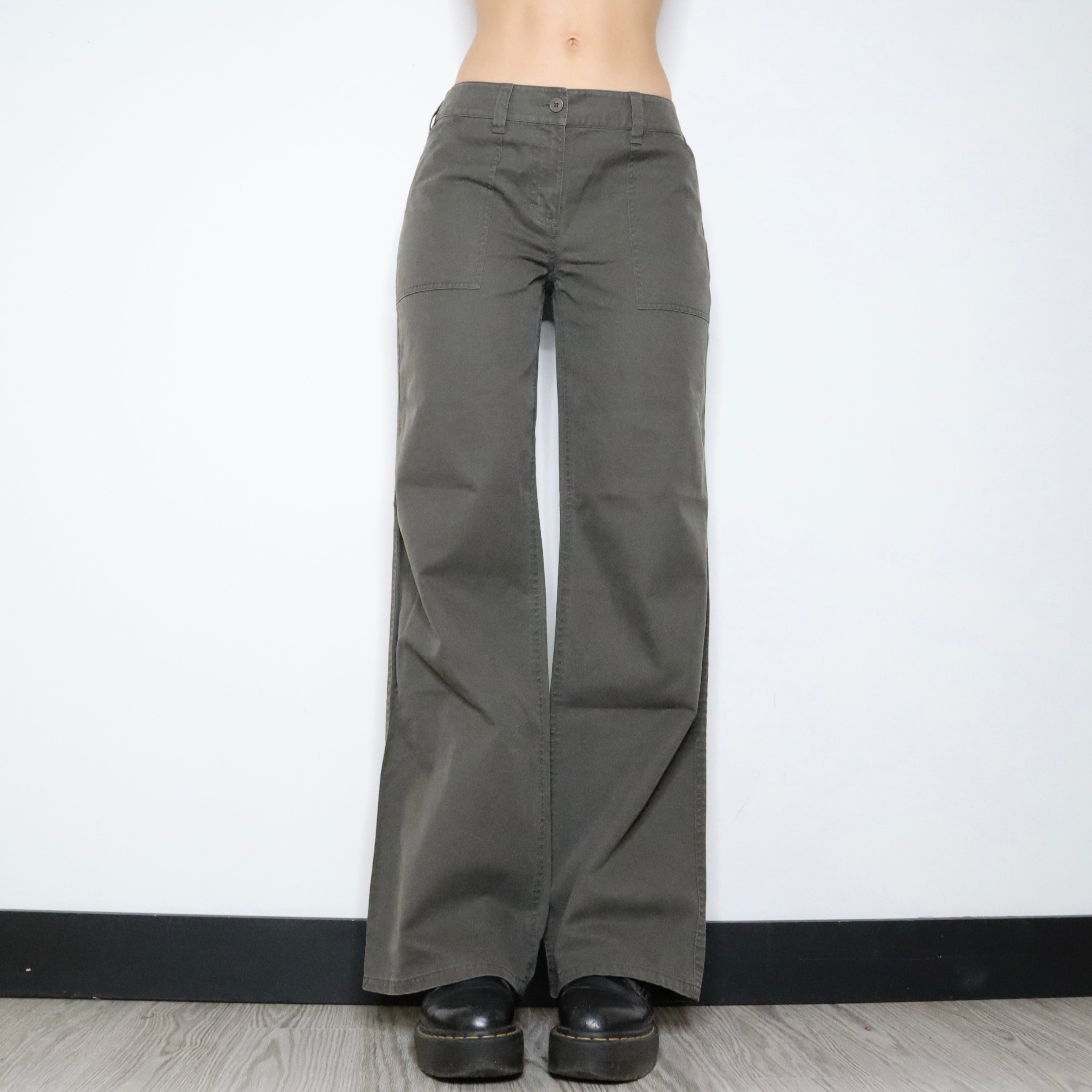 Esprit Baggy Cargo Pants (Medium)