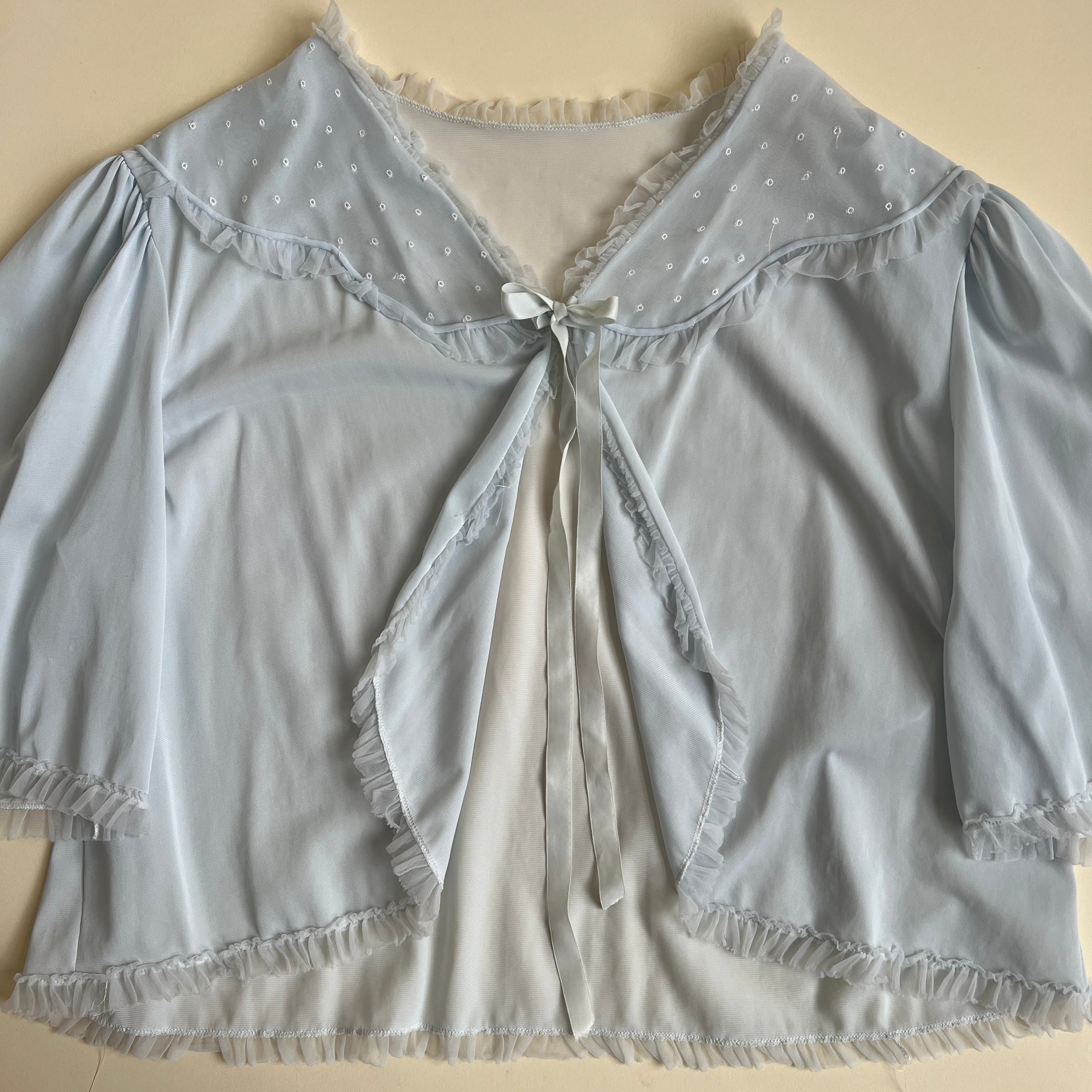 Vintage 50s baby blue bed jacket